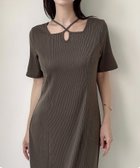 【ジュノア/JUNOAH】のMeiru クロスネック半袖リブワンピース チャコール|ID: prp329100004561177 ipo3291000000032249681