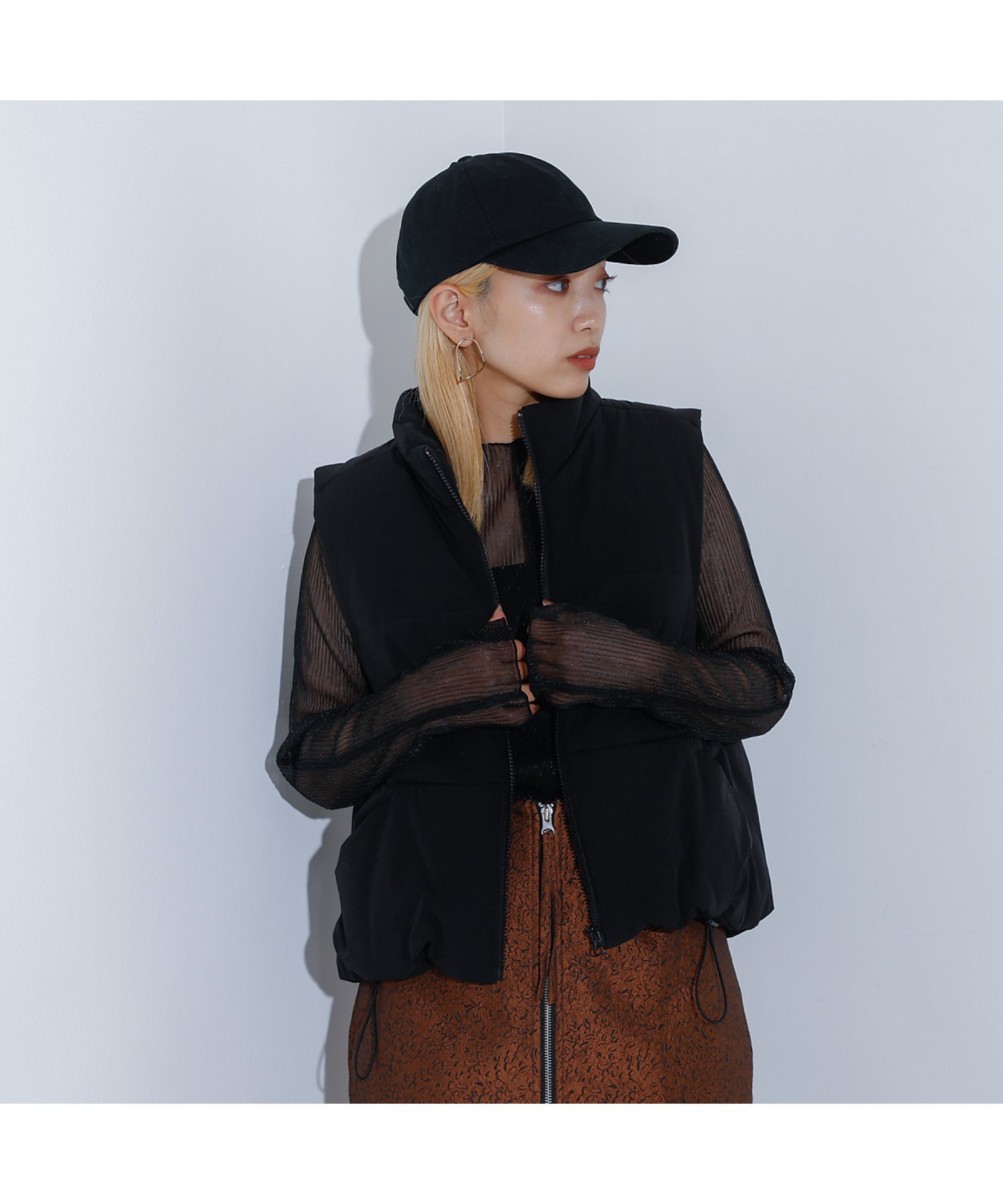 【その他のブランド/Other】の中綿ベスト インテリア・キッズ・メンズ・レディースファッション・服の通販 founy(ファニー) 　ファッション　Fashion　レディースファッション　WOMEN　アウター　Coat Outerwear　トップス・カットソー　Tops/Tshirt　ベスト/ジレ　Gilets/Vests　ベスト　Vest　ブラック|ID: prp329100004561222 ipo3291000000032250132