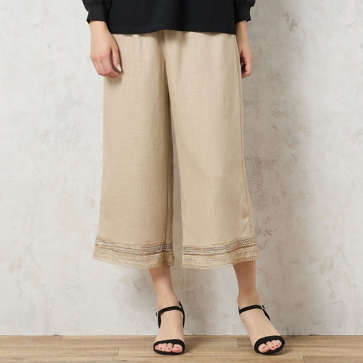 【ミゼール/MISSEL】の【一部店舗限定】レーヨン麻 裾レースパンツ インテリア・キッズ・メンズ・レディースファッション・服の通販 founy(ファニー) 　ファッション　Fashion　レディースファッション　Ladies' Fashion Online　パンツ　Pants　エレガント 上品　Elegant　リゾート　Resort　レース　Race　ワイド　Wide　ベージュ|ID: prp329100004561248 ipo3291000000032683829