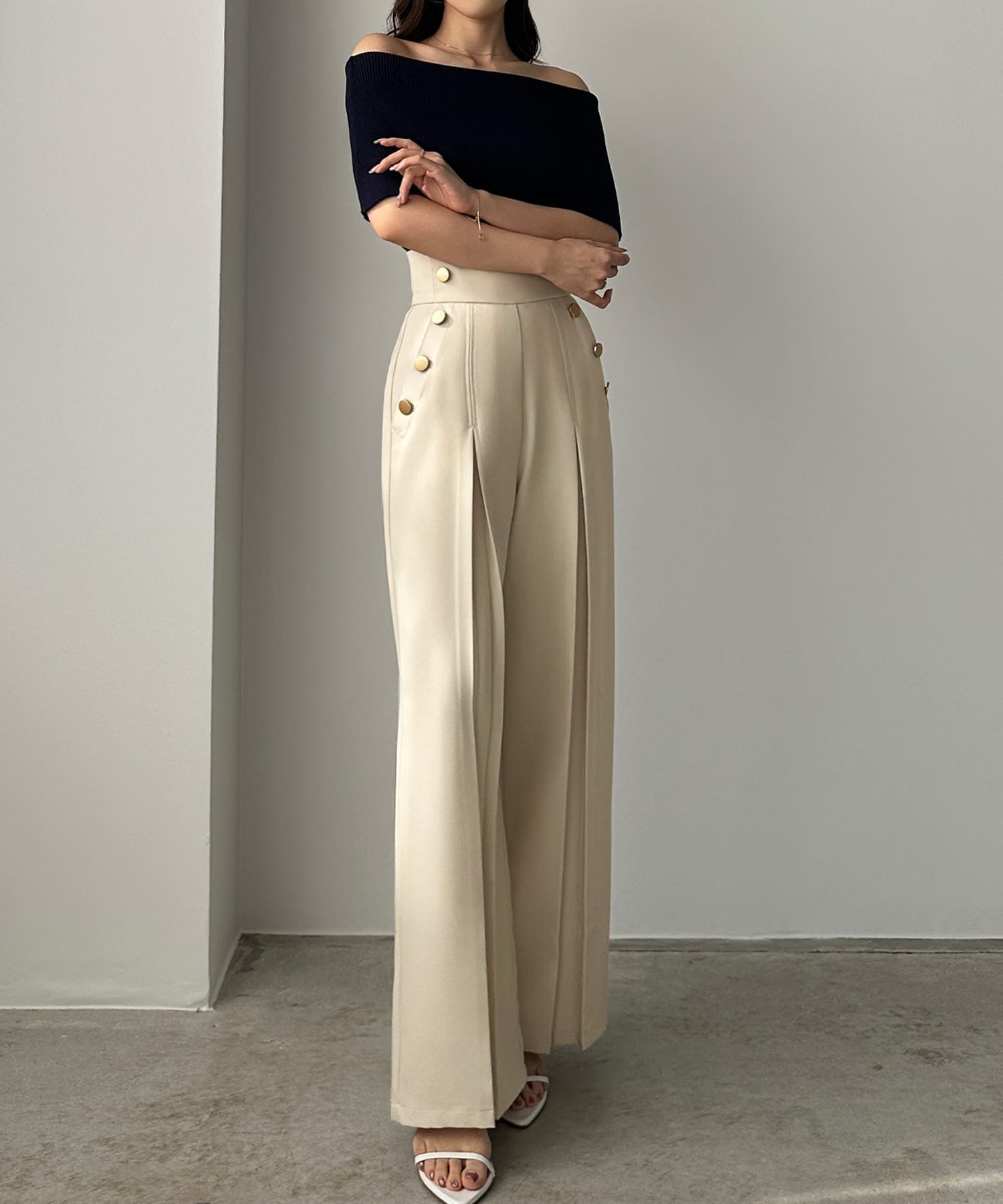 【ジュノア/JUNOAH】のLouere ハイウエストタックマリンセミワイドパンツ インテリア・キッズ・メンズ・レディースファッション・服の通販 founy(ファニー) 　ファッション　Fashion　レディースファッション　WOMEN　パンツ　Pants　クリーム|ID: prp329100004561296 ipo3291000000032338311