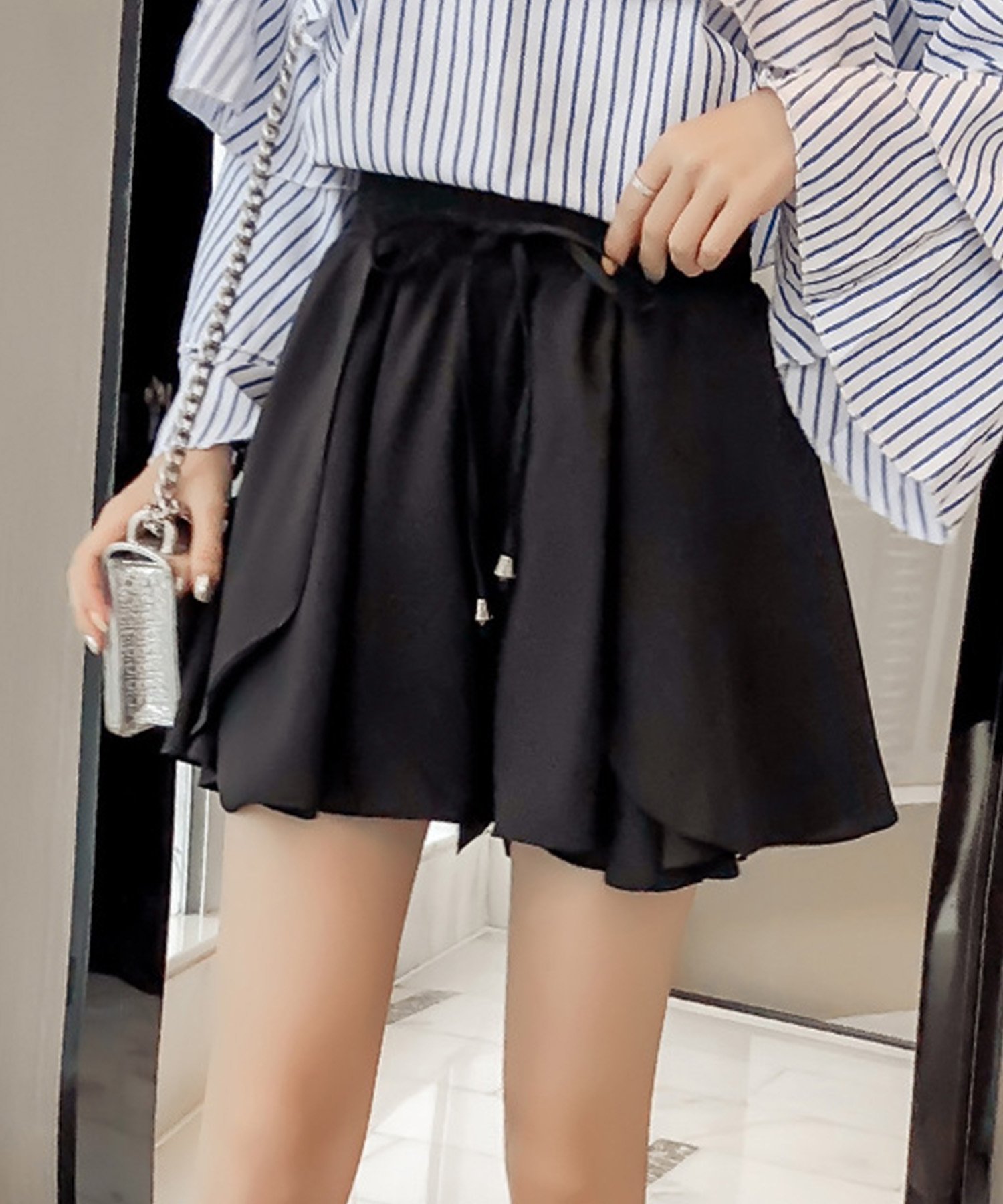 【アミュレット/Amulet】の【Amulet】シフォンショートパンツ インテリア・キッズ・メンズ・レディースファッション・服の通販 founy(ファニー) 　ファッション　Fashion　レディースファッション　WOMEN　パンツ　Pants　ハーフ / ショートパンツ　Short Pants　シンプル　Simple　フェミニン　Feminine　リボン　Ribbon　ブラック|ID: prp329100004561492 ipo3291000000032252557