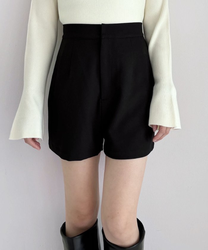 【ヘザー/Heather】のハイウエストコンパクトショートパンツ インテリア・キッズ・メンズ・レディースファッション・服の通販 founy(ファニー) https://founy.com/ ファッション Fashion レディースファッション WOMEN パンツ Pants ハーフ / ショートパンツ Short Pants おすすめ Recommend クロップド Cropped コンパクト Compact チュニック Tunic フェミニン Feminine ロング Long |ID: prp329100004561522 ipo3291000000032252948