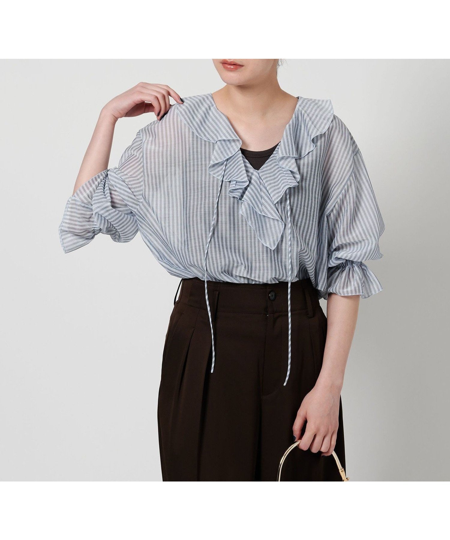 【ビューティ&ユース ユナイテッドアローズ/BEAUTY&YOUTH / UNITED ARROWS】のストライプ ラッフル ハーフスリーブ シャツ インテリア・キッズ・メンズ・レディースファッション・服の通販 founy(ファニー) 　ファッション　Fashion　レディースファッション　Fashion for Women　トップス・カットソー　Cut & Sew Tops　シャツ・ブラウス・オフィスカジュアル　Elegant Blouses & Button-Ups　おすすめ　Recommended / Our Picks　インナー　Innerwear　ジャケット　Jacket, Outerwear　ストライプ　Stripe, Striped Pattern　スリーブ　Sleeve, Long Sleeve / Short Sleeve　デニム　Denim, Jeans Material　ハーフ　Half, Half-Length　バランス　Balance, Style Balance　フェミニン　Feminine, Girly　フリル　Frill, Ruffle　ボトム　Bottoms, Lower Wear　ラッフル　Ruffle, Frill　リボン　Ribbon, Bow　人気　Popular, Best Seller　無地　Plain, Solid Color　その他2|ID: prp329100004561563 ipo3291000000033228819