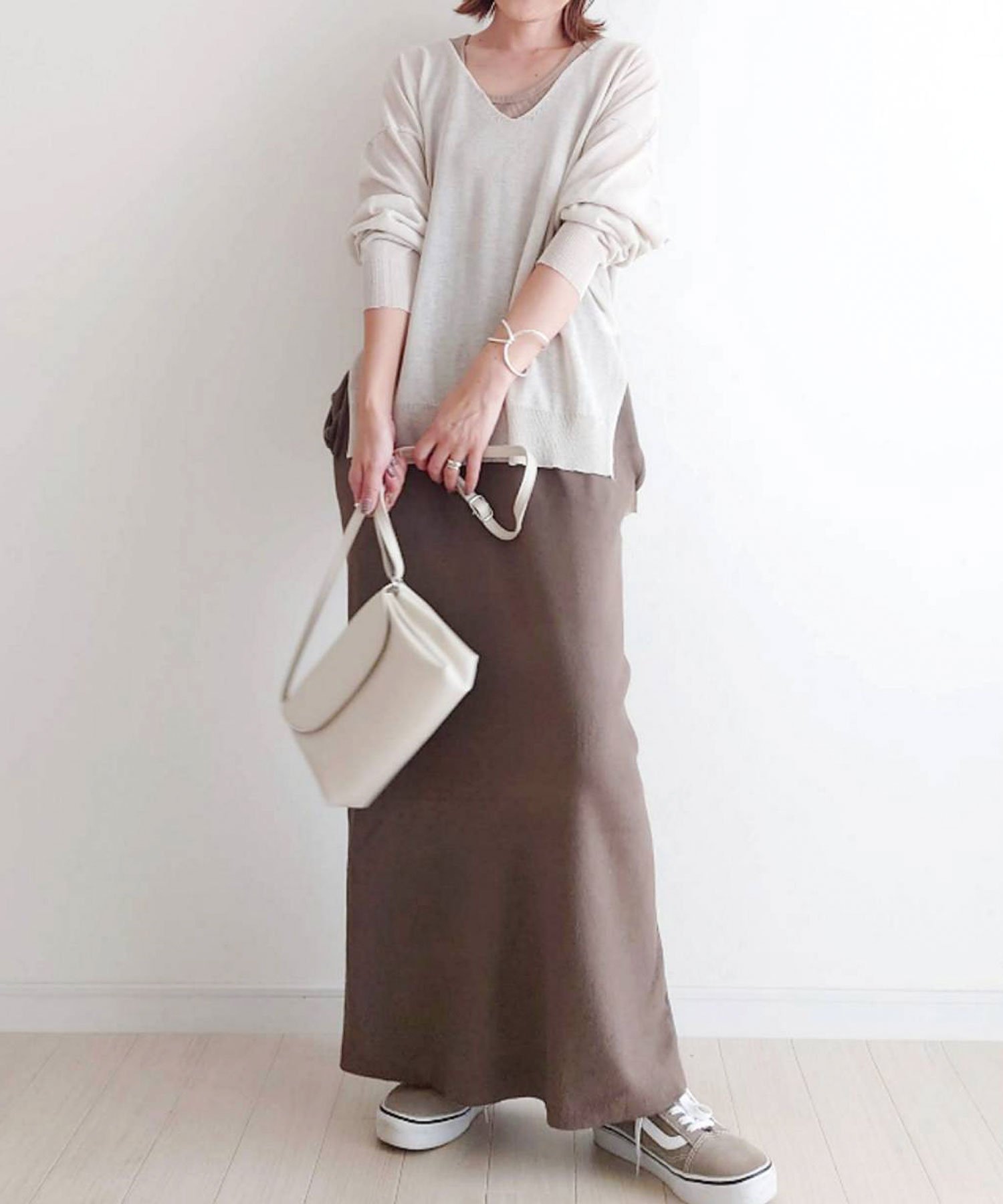 【コーナーズ/CORNERS】の【CORNERS by yui】ニットタイトスカート インテリア・キッズ・メンズ・レディースファッション・服の通販 founy(ファニー) 　ファッション　Fashion　レディースファッション　Fashion for Women　スカート　Skirts　おすすめ　Recommended / Our Picks　シンプル　Simple, Minimal　スウェット / スエット　Sweatshirt, Sweatwear　スリット　Slit, Slit Detail　フェミニン　Feminine, Girly　ポケット　Pocket, Pocket Detail　ブラウン|ID: prp329100004561636 ipo3291000000032776663