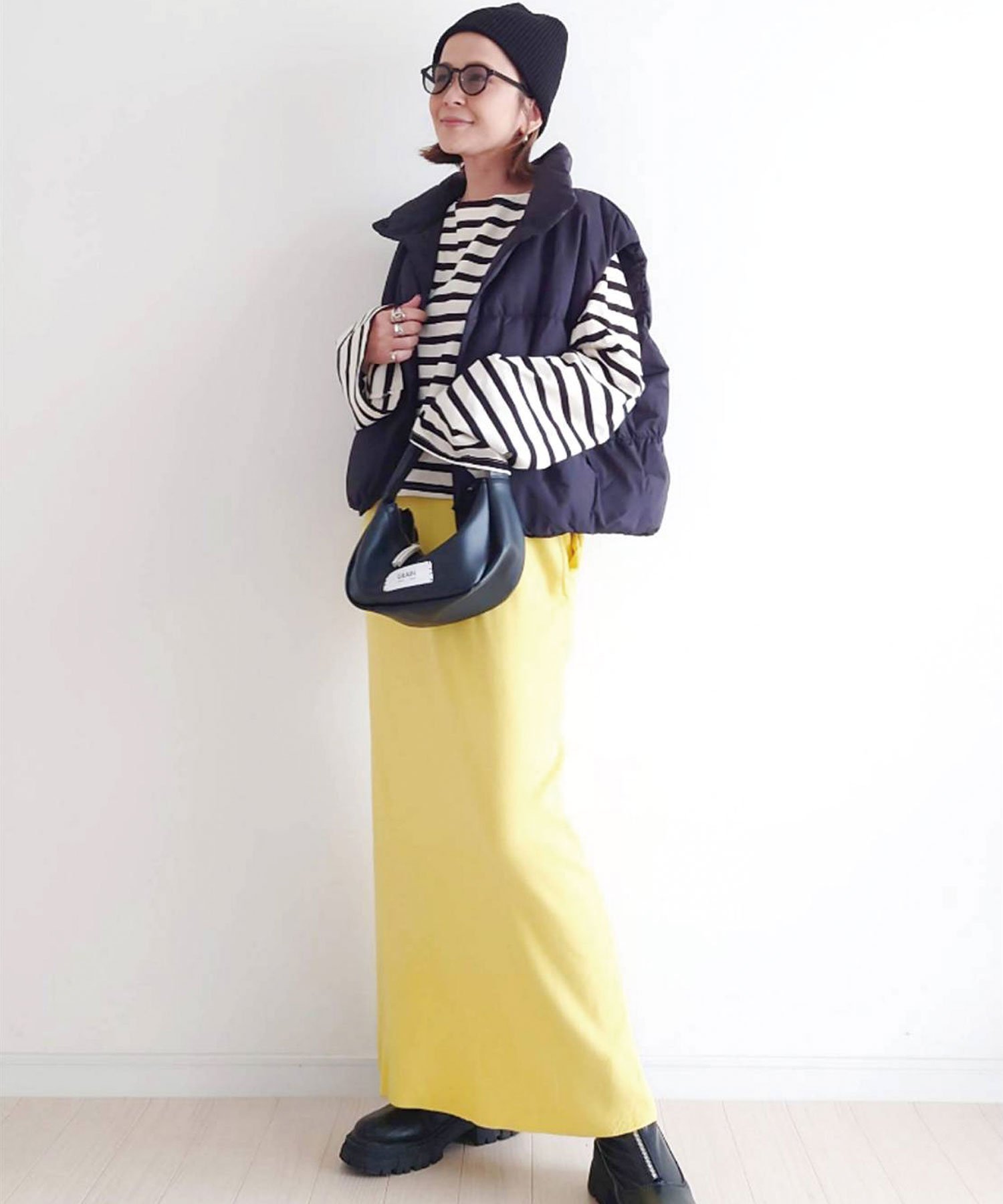【コーナーズ/CORNERS】の【CORNERS by yui】ニットタイトスカート インテリア・キッズ・メンズ・レディースファッション・服の通販 founy(ファニー) 　ファッション　Fashion　レディースファッション　Fashion for Women　スカート　Skirts　おすすめ　Recommended / Our Picks　シンプル　Simple, Minimal　スウェット / スエット　Sweatshirt, Sweatwear　スリット　Slit, Slit Detail　フェミニン　Feminine, Girly　ポケット　Pocket, Pocket Detail　イエロー|ID: prp329100004561636 ipo3291000000032776668