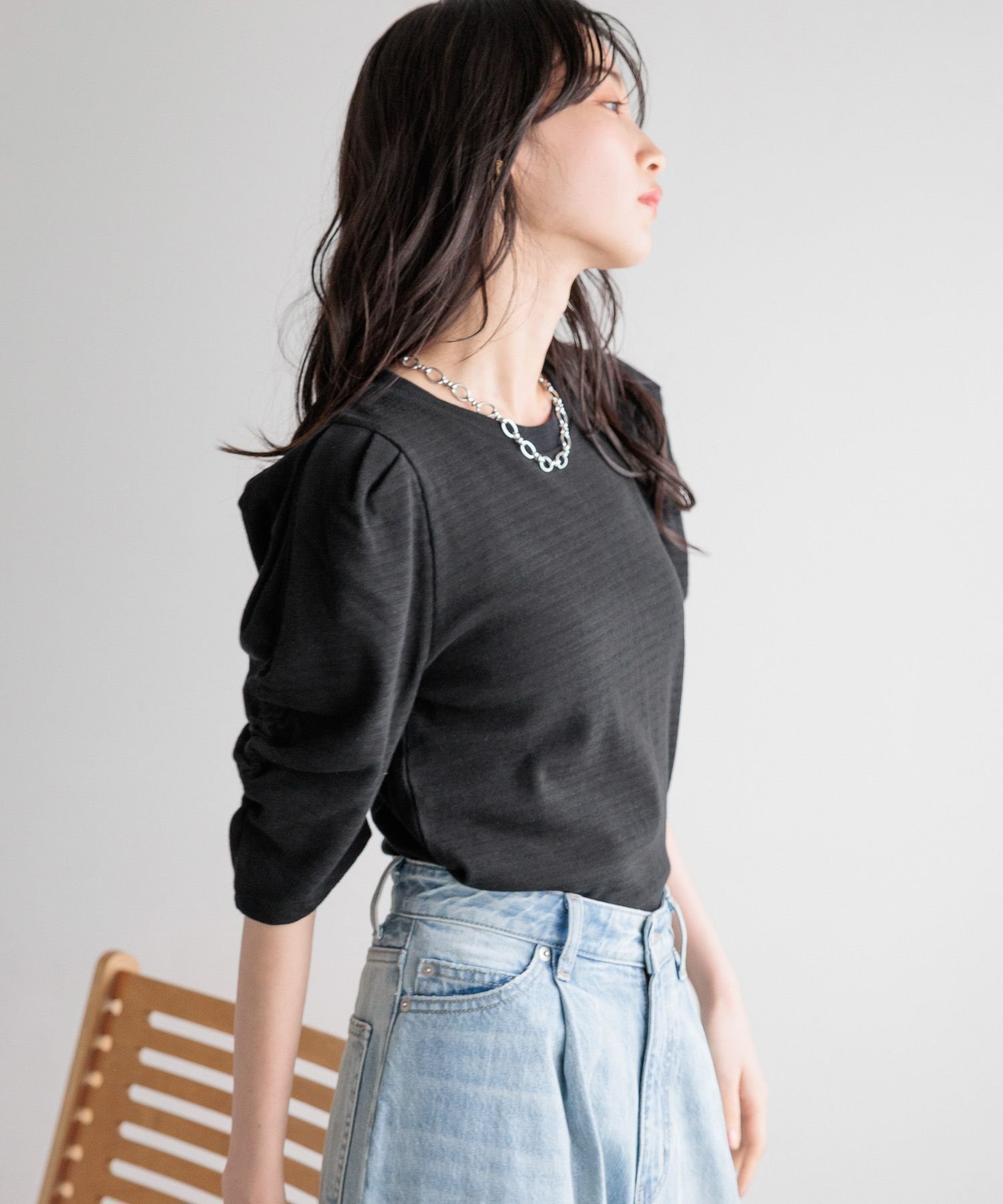 【ローリーズファーム/LOWRYS FARM】のパワショルカットプルオーバー5S インテリア・キッズ・メンズ・レディースファッション・服の通販 founy(ファニー) 　ファッション　Fashion　レディースファッション　Fashion for Women　トップス・カットソー　Cut & Sew Tops　カジュアルプルオーバー・ニットトップス　Pullovers & Knit Tops / Casual Pullovers　おすすめ　Recommended / Our Picks　インナー　Innerwear　サロペット　Overalls, Salopette　シャーリング　Shirring, Ruched　シンプル　Simple, Minimal　テレコ　Ribbed, Rib Stitch　デニム　Denim, Jeans Material　トレンド　Trend, Trending Now　ボーダー　Border, Stripe　無地　Plain, Solid Color　ブラック09|ID: prp329100004561762 ipo3291000000033671924