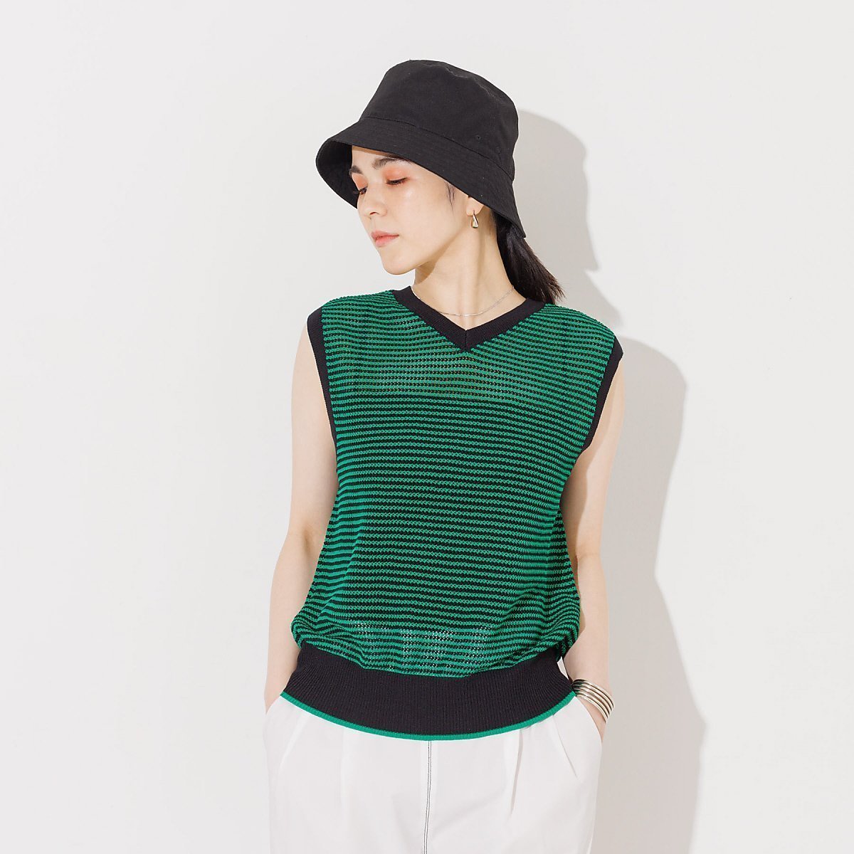 【その他のブランド/Other】のメッシュボーダー2WAYプルオーバー インテリア・キッズ・メンズ・レディースファッション・服の通販 founy(ファニー) 　ファッション　Fashion　レディースファッション　WOMEN　トップス・カットソー　Tops/Tshirt　プルオーバー　Pullover　トレンド　Trend　バランス　Balance　フィット　Fit　ボトム　Bottom　ボーダー　Border　メッシュ　Mesh　グリーン|ID: prp329100004561779 ipo3291000000032255432