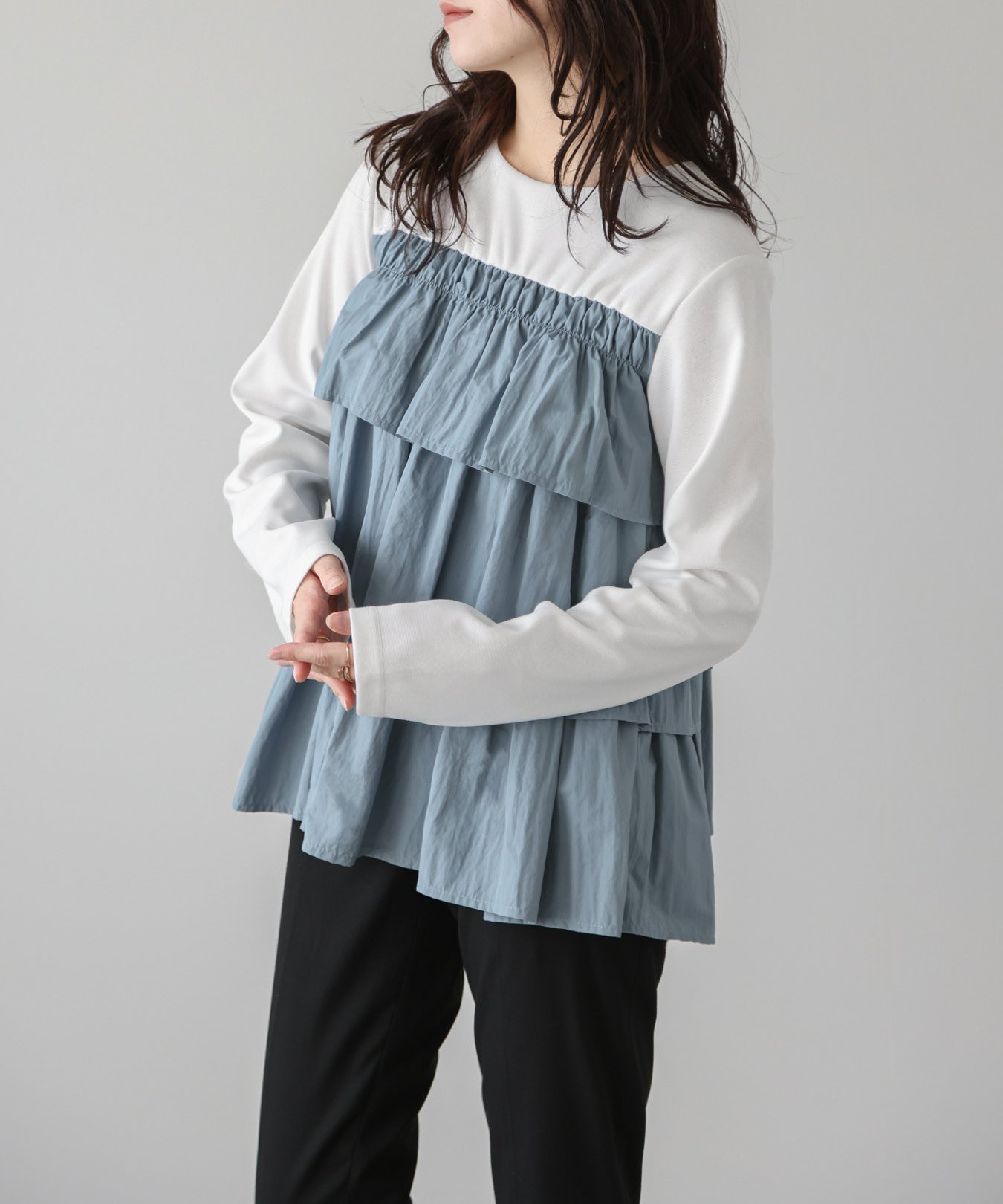 【その他のブランド/Other】のティアードフリルドッキングトップス インテリア・キッズ・メンズ・レディースファッション・服の通販 founy(ファニー) 　ファッション　Fashion　レディースファッション　WOMEN　トップス・カットソー　Tops/Tshirt　カットソー　Cut And Sew　ガーリー　Girly　ギャザー　Gather　ティアード　Tiered　ドッキング　Docking　パール　Pearl　フェミニン　Feminine　フリル　Frills　エレガント 上品　Elegant　ブルー|ID: prp329100004561786 ipo3291000000032255473