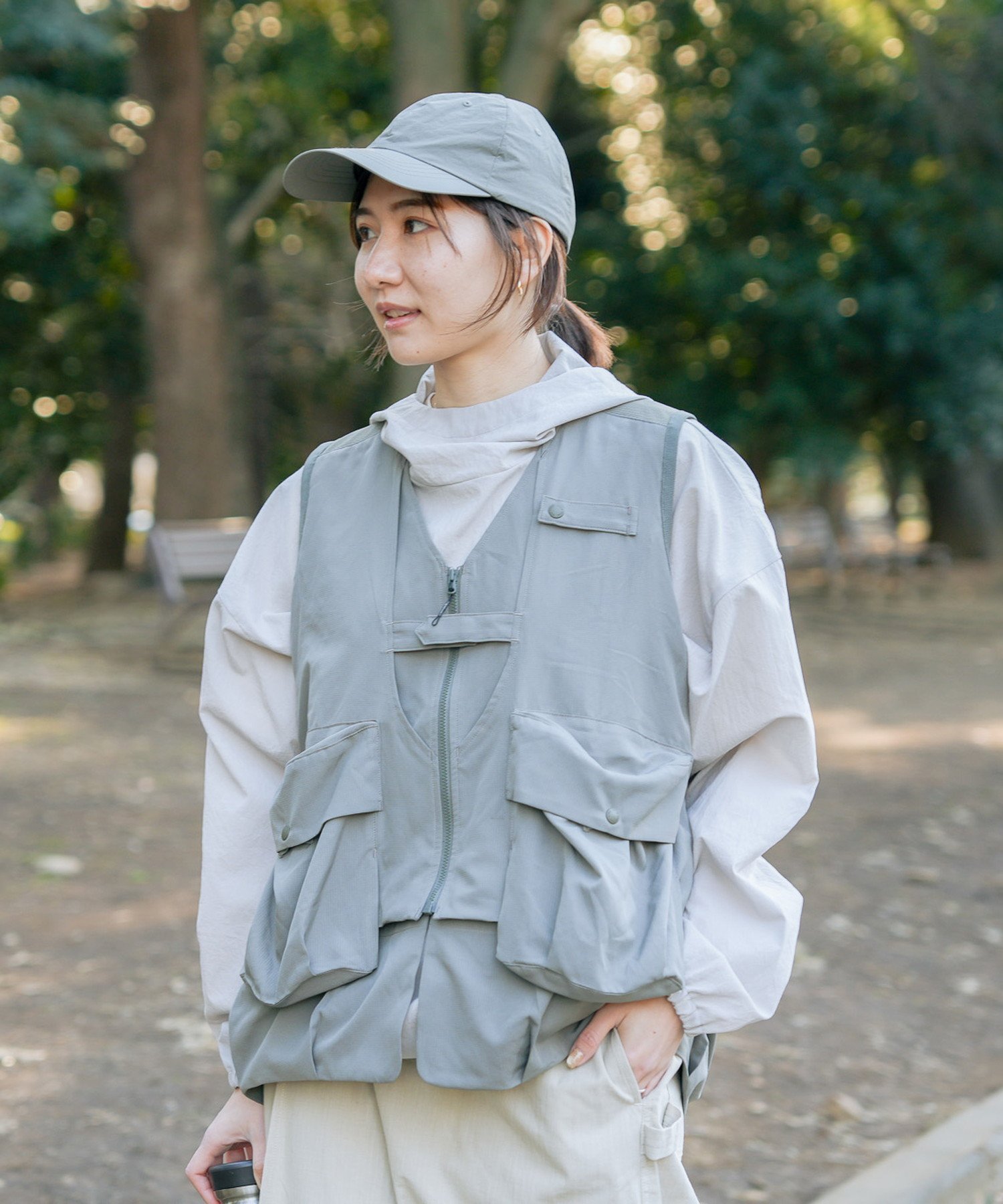 【スノーピーク/SNOW PEAK】のInsect Shield Mesh Vest インテリア・キッズ・メンズ・レディースファッション・服の通販 founy(ファニー) 　ファッション　Fashion　レディースファッション　WOMEN　アウター　Coat Outerwear　トップス・カットソー　Tops/Tshirt　ベスト/ジレ　Gilets/Vests　アウトドア　Outdoor　春　Spring　スマート　Smart　ドット　Dot　定番　Standard　ベスト　Vest　ポケット　Pocket　メッシュ　Mesh　ループ　Loop　S/S・春夏　Ss・Spring/Summer　夏　Summer　2025年　2025　2025春夏・S/S　Ss,Spring/Summer,2025　OLIVE|ID: prp329100004561984 ipo3291000000032431690