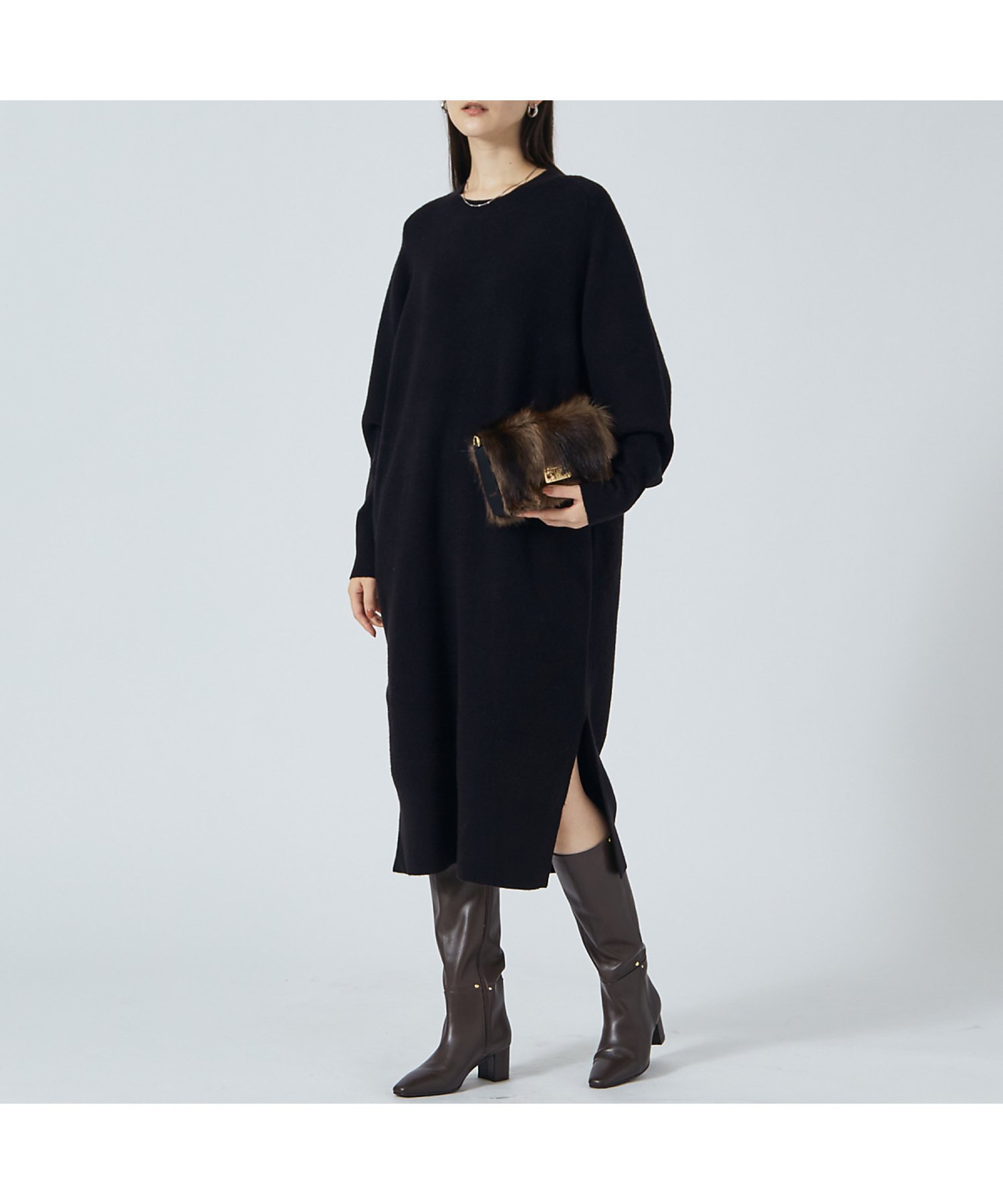 【カリテ/qualite】のスリットニットワンピース インテリア・キッズ・メンズ・レディースファッション・服の通販 founy(ファニー) 　ファッション　Fashion　レディースファッション　WOMEN　ワンピース　Dress　ニットワンピース　Knit Dresses　おすすめ　Recommend　スリット　Slit　ベーシック　Basic　ポケット　Pocket　ロング　Long　今季　This Season　A/W・秋冬　Aw・Autumn/Winter・Fw・Fall-Winter　ブラック|ID: prp329100004562747 ipo3291000000032262836