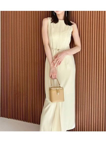 【スナイデル/SNIDEL】のSustainableベルティッドIラインワンピース 人気、トレンドファッション・服の通販 founy(ファニー) 　ファッション　Fashion　レディースファッション　WOMEN　ワンピース　Dress　おすすめ　Recommend　イエロー　Yellow　ウェーブ　Wave　エレガント 上品　Elegant　シンプル　Simple　センター　Center　プリーツ　Pleats　ミックス　Mix　リュクス　Luxe　 other-1|ID: prp329100004562824 ipo3291000000032263578