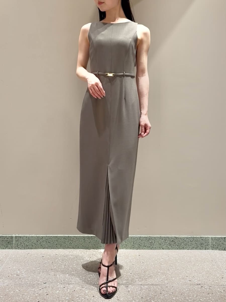 【スナイデル/SNIDEL】のSustainableベルティッドIラインワンピース インテリア・キッズ・メンズ・レディースファッション・服の通販 founy(ファニー) 　ファッション　Fashion　レディースファッション　Fashion for Women　ワンピース　Dresses　おすすめ　Recommended / Our Picks　イエロー　Yellow　ウェーブ　Wavy Pattern　エレガント 上品　Elegant　シンプル　Simple, Minimal　センター　Center, Center Line　プリーツ　Pleats, Pleated　ミックス　Mix, Mixed Style　リュクス　Luxury, Elegant, High-End, Chic　MIX[930]|ID: prp329100004562824 ipo3291000000033066911