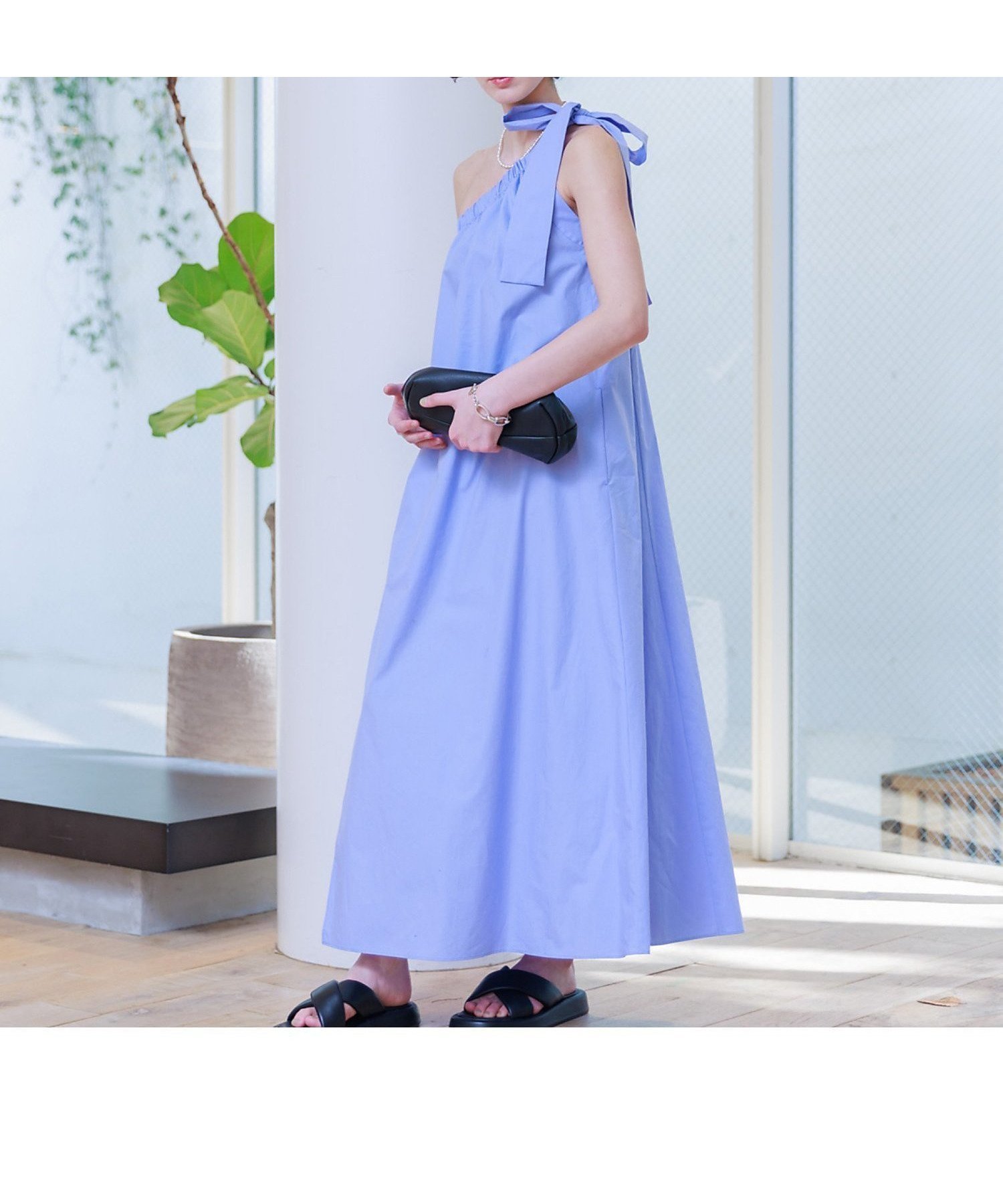 【ルージュヴィフラクレ/Rouge vif la cle】のワンショルダーワンピース インテリア・キッズ・メンズ・レディースファッション・服の通販 founy(ファニー) 　ファッション　Fashion　レディースファッション　Fashion for Women　ワンピース　Dresses　おすすめ　Recommended / Our Picks　シアー　Sheer, See-Through　ショルダー　Shoulder, Shoulder Strap　ジャケット　Jacket, Outerwear　スリット　Slit, Slit Detail　フィット　Fit, Slim Fit　リゾート　Resort, Vacation Style　リボン　Ribbon, Bow　エレガント 上品　Elegant　旅行　Travel　ライトブルー|ID: prp329100004562864 ipo3291000000033828466