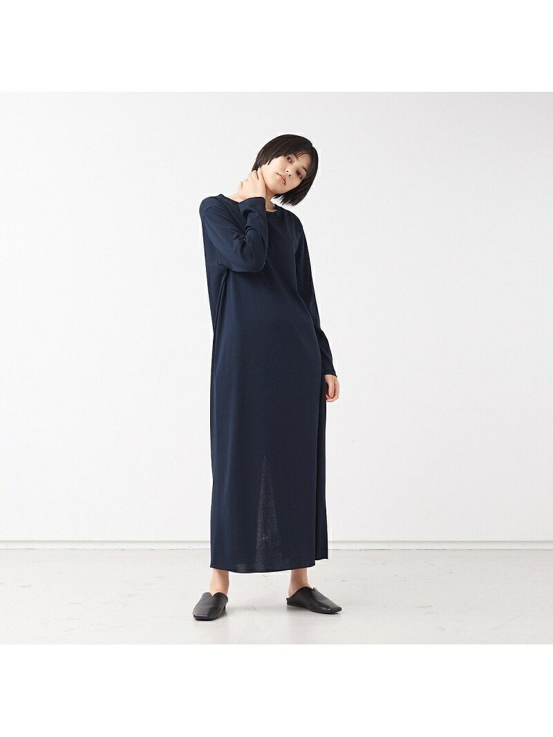 【コレックス/collex】のバックスリットカットワンピース インテリア・キッズ・メンズ・レディースファッション・服の通販 founy(ファニー) 　ファッション　Fashion　レディースファッション　Fashion for Women　ワンピース　Dresses　スカーフ　Scarf, Neckwear　スリット　Slit, Slit Detail　センター　Center, Center Line　ネックレス　Necklace, Pendant Necklace　リラックス　Relax, Relaxed Fit　エレガント 上品　Elegant　夏　Summer　秋　Autumn　ダークネイビー|ID: prp329100004562872 ipo3291000000033649915