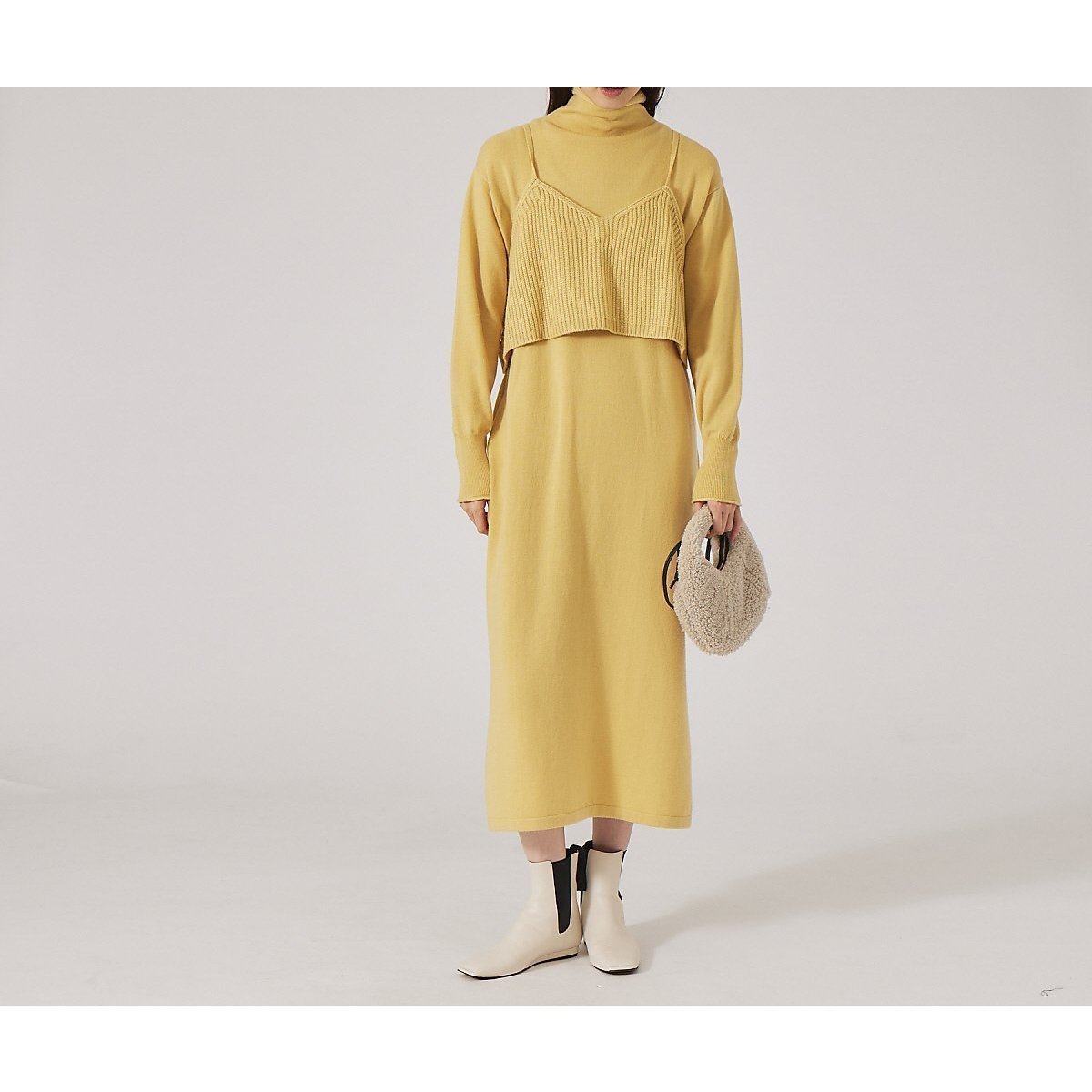 【カリテ/qualite】のレイヤードニットワンピース インテリア・キッズ・メンズ・レディースファッション・服の通販 founy(ファニー) 　ファッション　Fashion　レディースファッション　WOMEN　ワンピース　Dress　ニットワンピース　Knit Dresses　イエロー　Yellow　キャミ　Cami　ショート　Short　スリット　Slit　イエロー|ID: prp329100004562917 ipo3291000000032264302