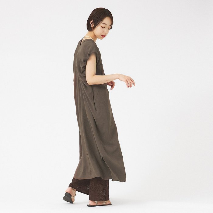 【カリテ/qualite】のバルーンスリーブワンピース インテリア・キッズ・メンズ・レディースファッション・服の通販 founy(ファニー) https://founy.com/ ファッション Fashion レディースファッション WOMEN ワンピース Dress ギャザー Gather シンプル Simple スリーブ Sleeve バルーン Balloon ポケット Pocket ワイド Wide エレガント 上品 Elegant 羽織 Haori |ID: prp329100004562933 ipo3291000000032264426