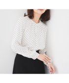 【アンタイトル/UNTITLED】の【通勤】オーバルドットブラウス 人気、トレンドファッション・服の通販 founy(ファニー) ファッション Fashion レディースファッション WOMEN トップス・カットソー Tops/Tshirt シャツ/ブラウス Shirts/Blouses インナー Inner オーバル Oval ギャザー Gather ジャケット Jacket ジョーゼット Georgette スーツ Suit ドット Dot フロント Front プリント Print メタル Metal ビジネス 仕事 通勤 Business thumbnail オフホワイト|ID: prp329100004562981 ipo3291000000032386301