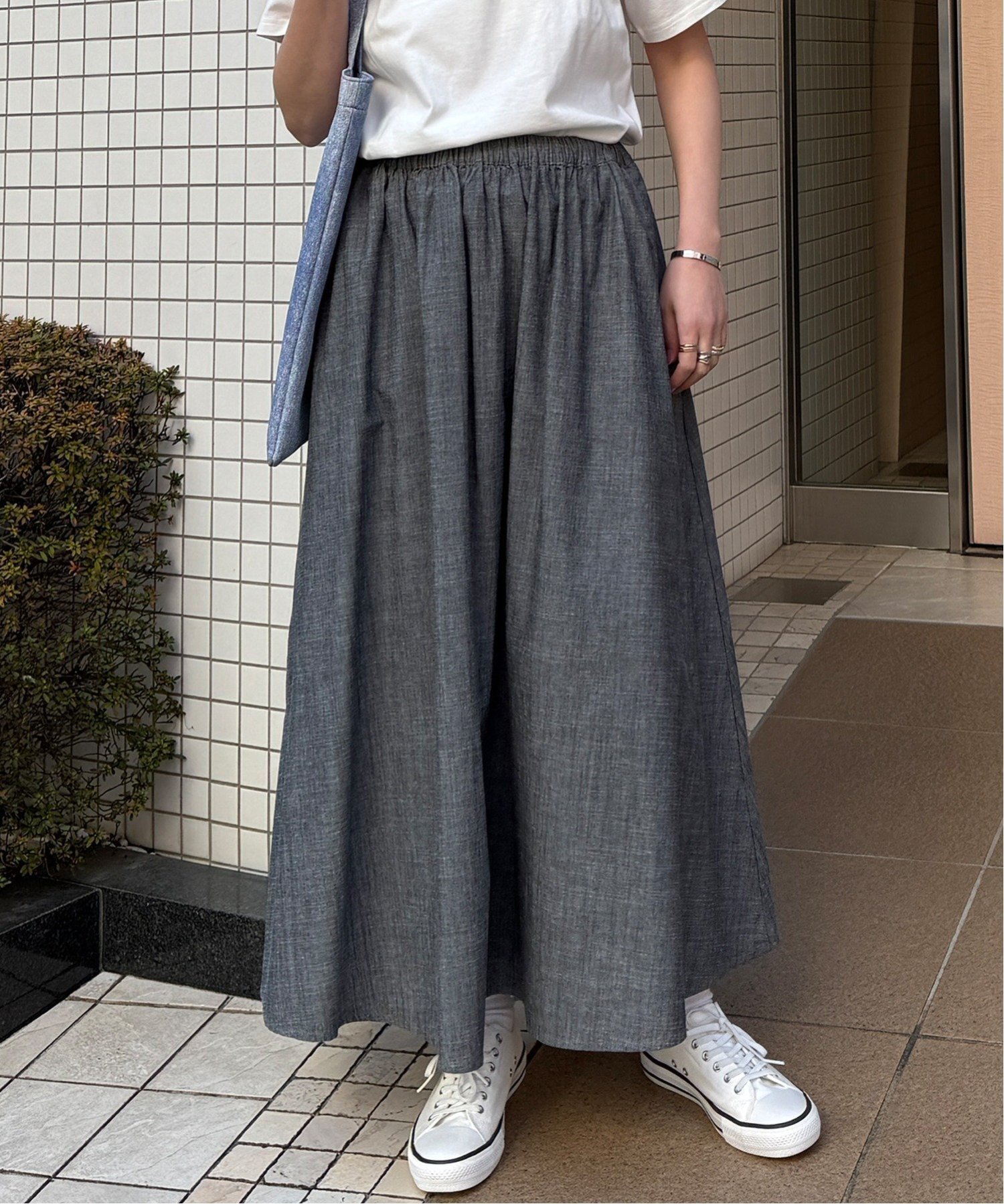 【エルビーシー/LBC】のコットンシャンブレーギャザースカート インテリア・キッズ・メンズ・レディースファッション・服の通販 founy(ファニー) 　ファッション　Fashion　レディースファッション　WOMEN　スカート　Skirt　ギャザー　Gather　シャンブレー　Chambray　シンプル　Simple　フレア　Flare　ロング　Long　夏　Summer　春　Spring　S/S・春夏　Ss・Spring/Summer　ブラック|ID: prp329100004563078 ipo3291000000032327714