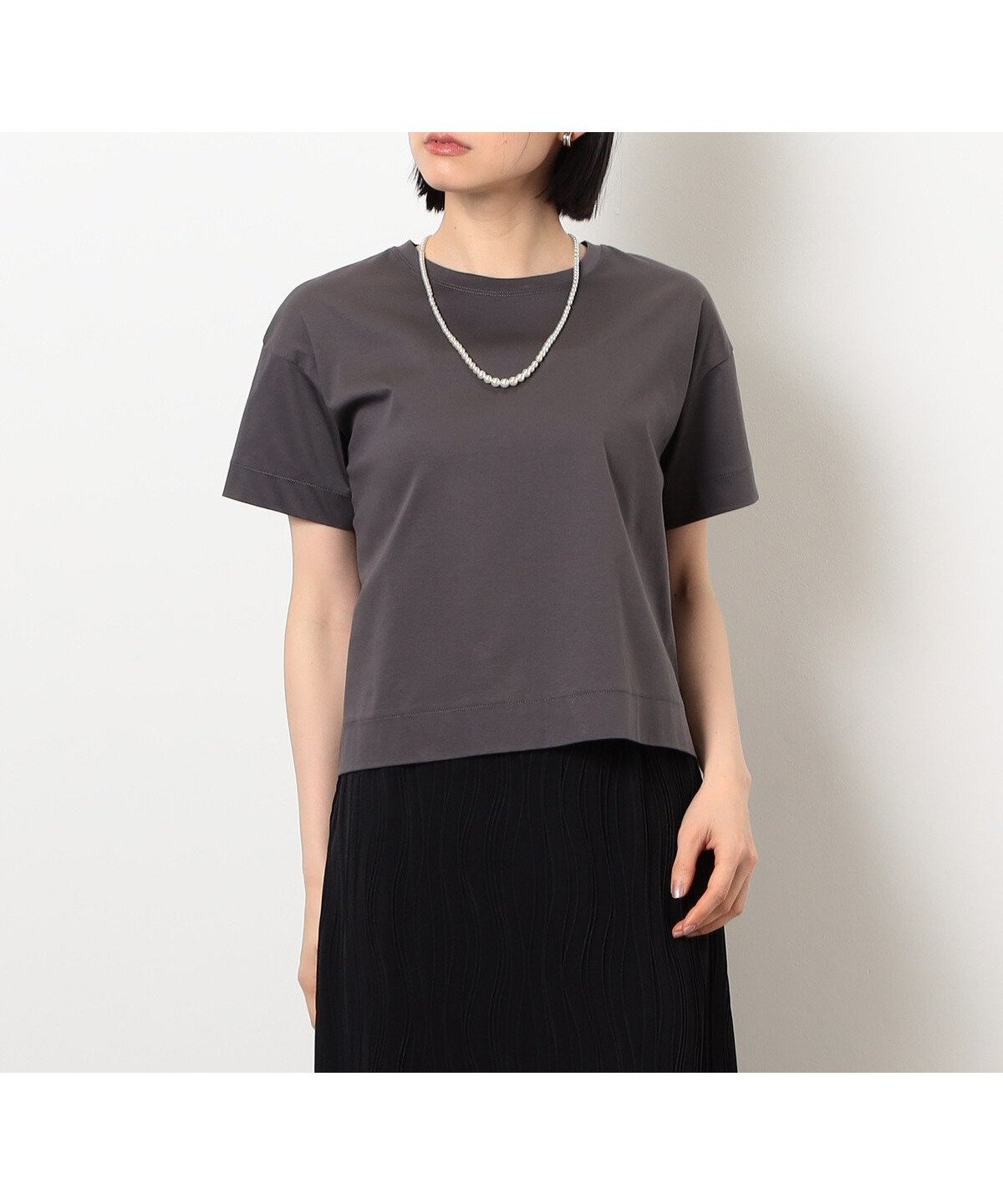 【コムサイズム/COMME CA ISM】のボックスシルエット クロップド丈 Tシャツ インテリア・キッズ・メンズ・レディースファッション・服の通販 founy(ファニー) 　ファッション　Fashion　レディースファッション　Ladies' Fashion Online　トップス・カットソー　Tops/Tshirt　シャツ/ブラウス　Shirts/Blouses　ロング / Tシャツ　T-Shirts　クロップド　Cropped　コンパクト　Compact　ダブル　Double　バランス　Balance　ボックス　Box　ボトム　Bottom　ポケット　Pocket　おすすめ　Recommend　エレガント 上品　Elegant　チャコール|ID: prp329100004563186 ipo3291000000032567284