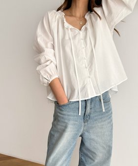 【キャナルジーン/CANAL JEAN】のEl mar コットンギャザーブラウス 人気、トレンドファッション・服の通販 founy(ファニー) ファッション Fashion レディースファッション WOMEN トップス・カットソー Tops/Tshirt シャツ/ブラウス Shirts/Blouses おすすめ Recommend ギャザー Gather デニム Denim フェミニン Feminine フリル Frills ボトム Bottom |ID:prp329100004563252