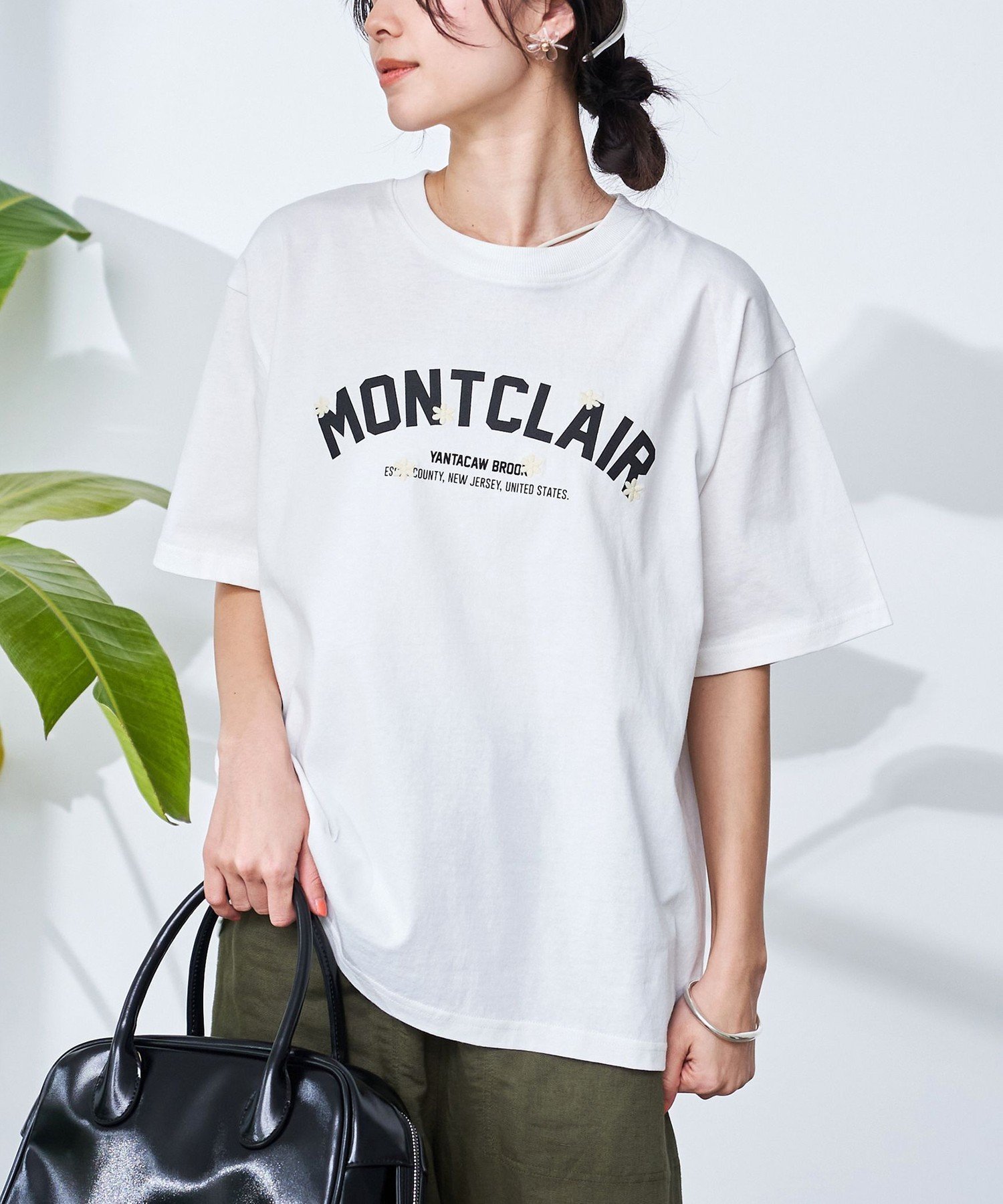 【コーエン/COEN】の【接触冷感】カレッジロゴプリントTシャツ インテリア・キッズ・メンズ・レディースファッション・服の通販 founy(ファニー) 　ファッション　Fashion　レディースファッション　WOMEN　トップス・カットソー　Tops/Tshirt　シャツ/ブラウス　Shirts/Blouses　ロング / Tシャツ　T-Shirts　グラフィック　Graphic　リラックス　Relax　OFF WHITE|ID: prp329100004563342 ipo3291000000032269258
