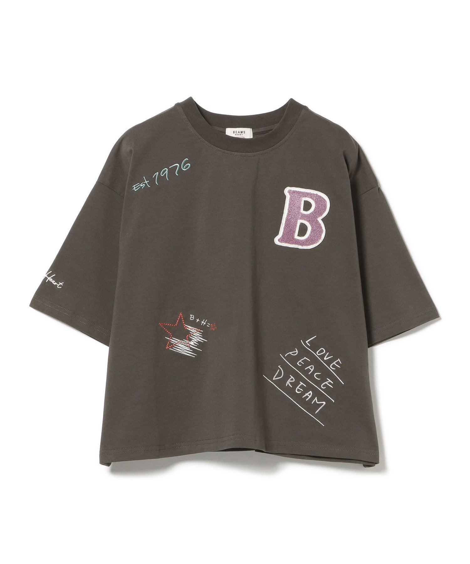 【ビームス ハート/BEAMS HEART】のロゴ 刺繍 Tシャツ インテリア・キッズ・メンズ・レディースファッション・服の通販 founy(ファニー) 　ファッション　Fashion　レディースファッション　WOMEN　トップス・カットソー　Tops/Tshirt　シャツ/ブラウス　Shirts/Blouses　ロング / Tシャツ　T-Shirts　おすすめ　Recommend　シンプル　Simple　スラックス　Slacks　デニム　Denim　トレンド　Trend　バランス　Balance　マニッシュ　Mannish　リラックス　Relax　CHARCOAL|ID: prp329100004563405 ipo3291000000032270126