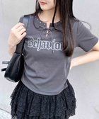 【イング/INGNI】のレースUPロゴTシャツ 人気、トレンドファッション・服の通販 founy(ファニー) ファッション Fashion レディースファッション WOMEN トップス・カットソー Tops/Tshirt シャツ/ブラウス Shirts/Blouses ロング / Tシャツ T-Shirts おすすめ Recommend なめらか Smooth インナー Inner ギャザー Gather スタッズ Studs レース Race ヴィンテージ Vintage thumbnail スミクロ|ID: prp329100004563421 ipo3291000000032270355