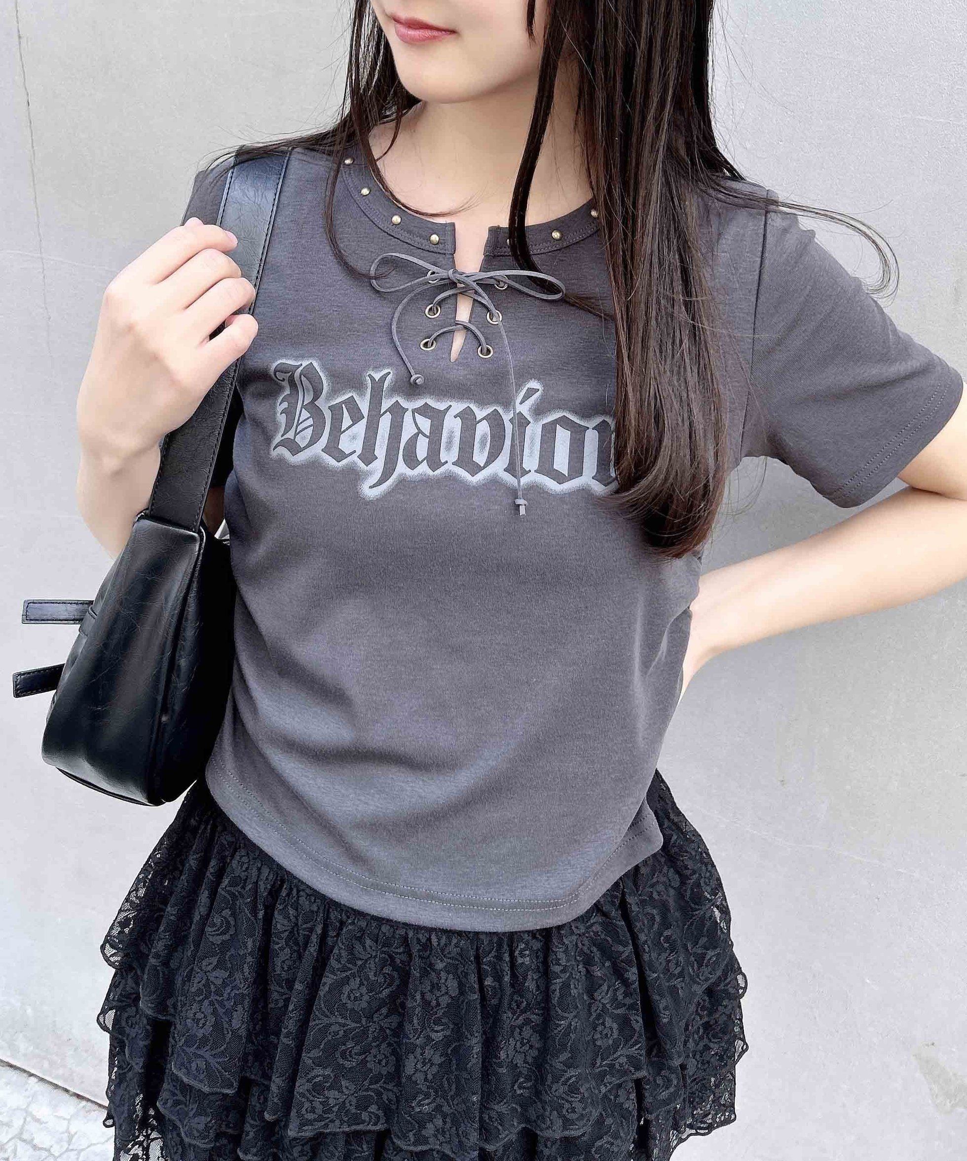 【イング/INGNI】のレースUPロゴTシャツ インテリア・キッズ・メンズ・レディースファッション・服の通販 founy(ファニー) 　ファッション　Fashion　レディースファッション　WOMEN　トップス・カットソー　Tops/Tshirt　シャツ/ブラウス　Shirts/Blouses　ロング / Tシャツ　T-Shirts　おすすめ　Recommend　なめらか　Smooth　インナー　Inner　ギャザー　Gather　スタッズ　Studs　レース　Race　ヴィンテージ　Vintage　スミクロ|ID: prp329100004563421 ipo3291000000032270355