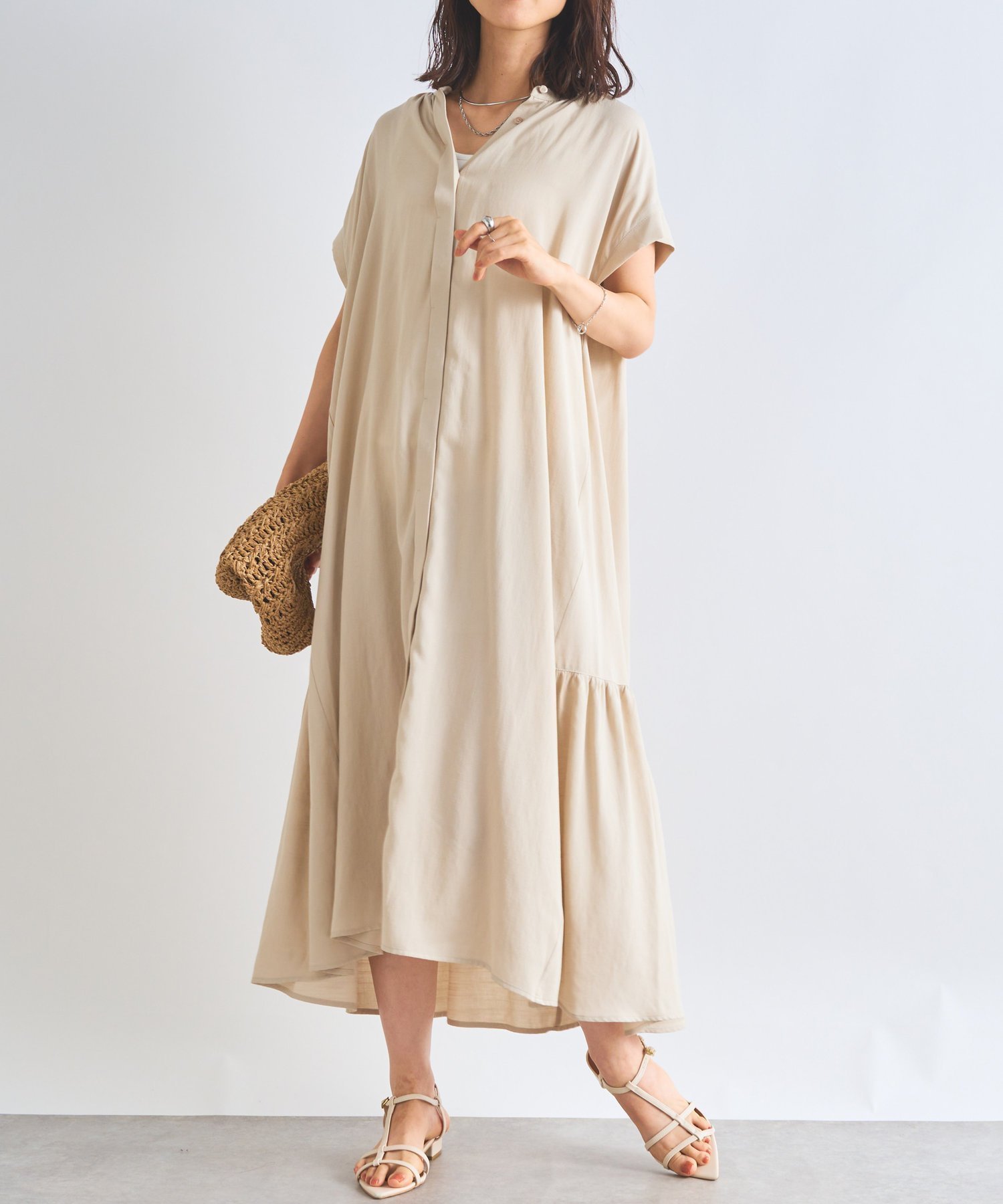 【アンディコール/un dix cors】の《デイリーに活躍》フレンチスリーブワンピース インテリア・キッズ・メンズ・レディースファッション・服の通販 founy(ファニー) 　ファッション　Fashion　レディースファッション　WOMEN　ワンピース　Dress　ウェーブ　Wave　春　Spring　カットソー　Cut And Sew　サンダル　Sandals　シューズ　Shoes　ストレート　Straight　スニーカー　Sneakers　スリーブ　Sleeve　タンク　Tank　フレンチ　French　ベーシック　Basic　ポケット　Pocket　おすすめ　Recommend　ベージュ|ID: prp329100004564003 ipo3291000000032275399