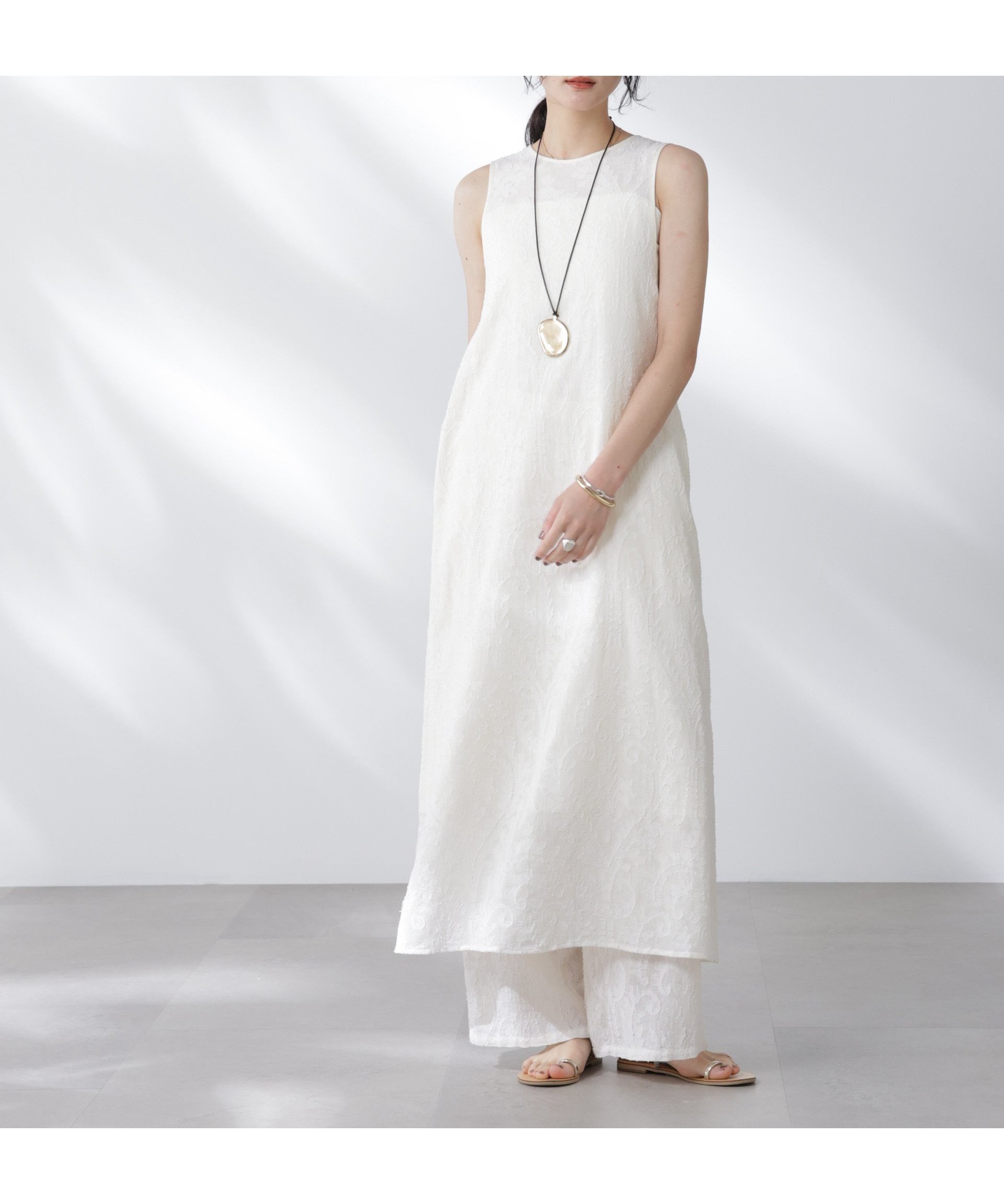 【ナノ ユニバース/nano universe】のmade in india カットワークジャカードワンピース(セットアップ可) 人気、トレンドファッション・服の通販 founy(ファニー) 　ファッション　Fashion　レディースファッション　WOMEN　ワンピース　Dress　2025年　2025　おすすめ　Recommend　インド　India　シアー　Sheer　セットアップ　Set Up　ノースリーブ　No Sleeve　メッシュ　Mesh　モチーフ　Motif　夏　Summer　 other-1|ID: prp329100004564080 ipo3291000000032275965
