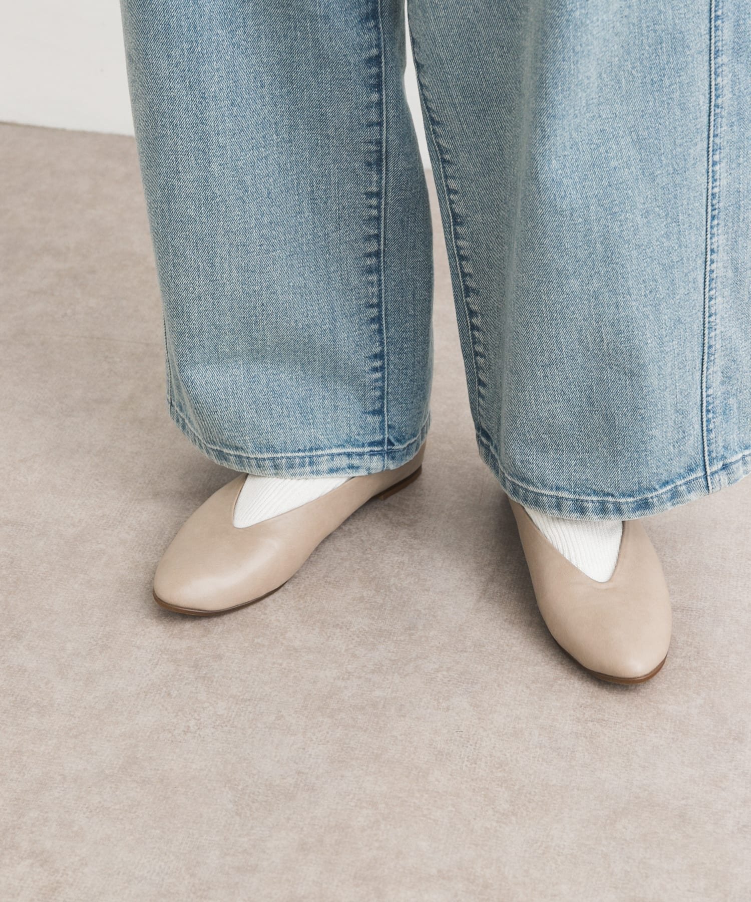 【アーバンリサーチ ドアーズ/URBAN RESEARCH DOORS】のVカットパンプス インテリア・キッズ・メンズ・レディースファッション・服の通販 founy(ファニー) 　ファッション　Fashion　レディースファッション　Fashion for Women　2025年　2025　2025春夏・S/S　Spring/Summer 2025 SS25　シューズ　Shoes, Footwear　バレエ　Ballet, Ballet Style　夏　Summer　定番　Standard, Basic Item　抗菌　Antibacterial, Bacteria-Resistant　S/S・春夏　SS, Spring/Summer, Warm Season　GREGE|ID: prp329100004564190 ipo3291000000033536654