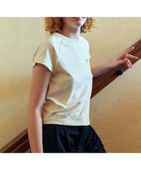 【ビショップ/Bshop】のコットンポリエステル ラグランスリーブTシャツ WOMEN 人気、トレンドファッション・服の通販 founy(ファニー) ファッション Fashion レディースファッション Fashion for Women トップス・カットソー Cut & Sew Tops シャツ・ブラウス・オフィスカジュアル Elegant Blouses & Button-Ups ロングTシャツ・Tシャツ Longline T-Shirts & Tees スリーブ Sleeve, Long Sleeve / Short Sleeve フィット Fit, Slim Fit レギュラー Regular, Standard Fit |ID:prp329100004564690