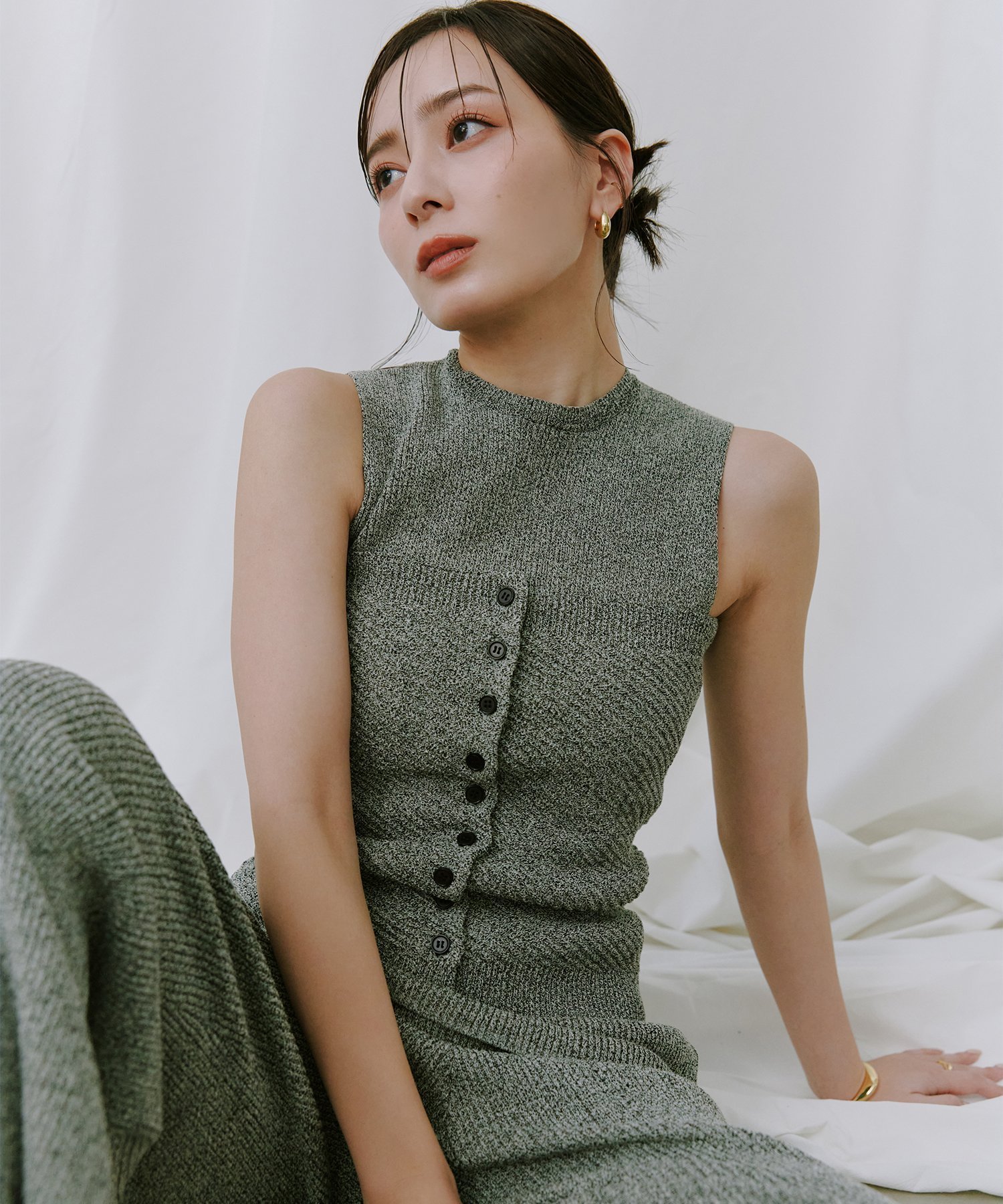 【アニュアンス/anuans】のリラックスニットビスチェ 人気、トレンドファッション・服の通販 founy(ファニー) 　ファッション　Fashion　レディースファッション　WOMEN　トップス・カットソー　Tops/Tshirt　ニット　Knit Tops　ビスチェ　Bustier　おすすめ　Recommend　シンプル　Simple　トレンド　Trend　フィット　Fit　フロント　Front　夏　Summer　 other-1|ID: prp329100004565101 ipo3291000000032284277