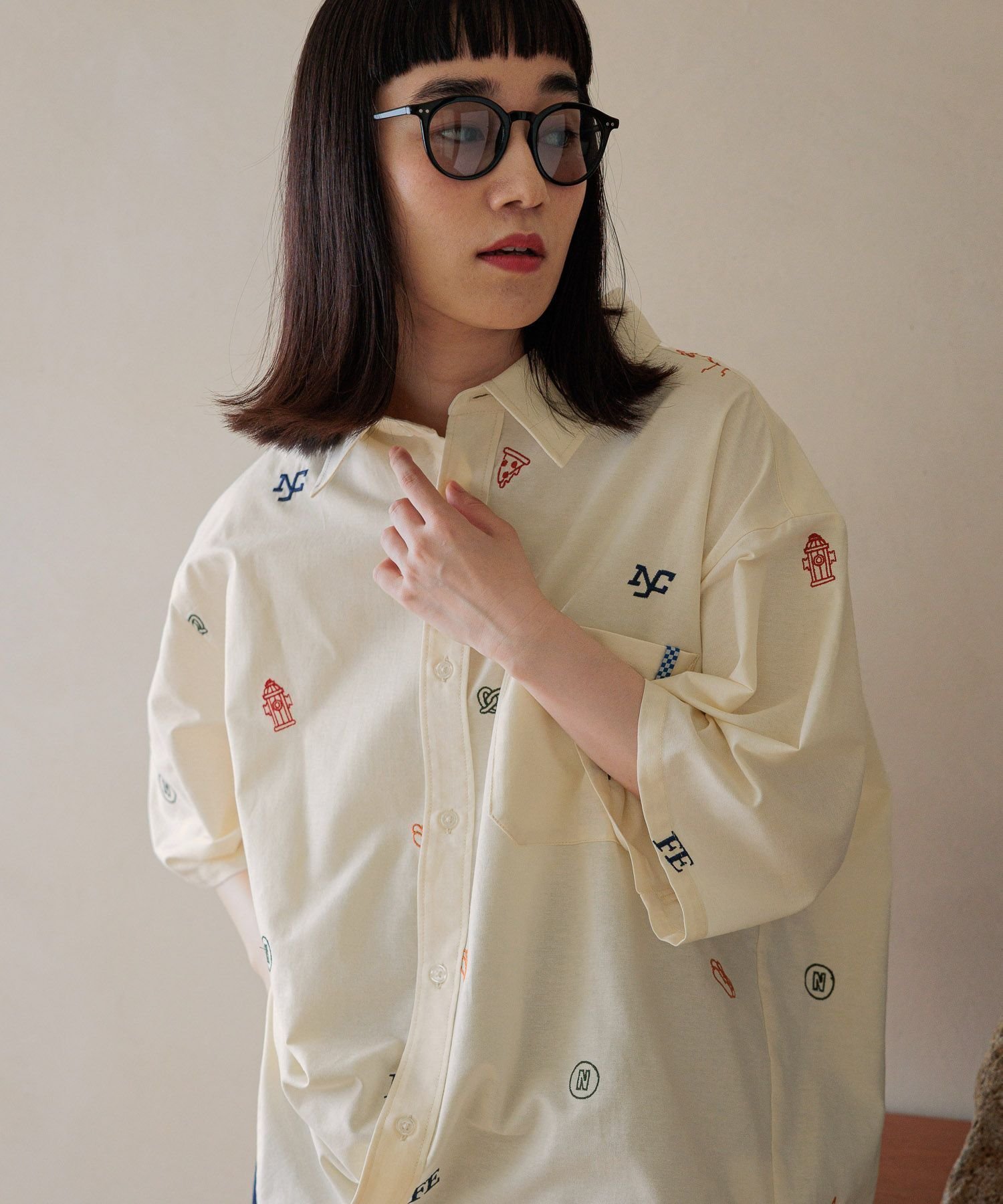 【ニコアンド/niko and】の【Fishs Eddy(フィッシュエディ)】サマーシャツ【UNISEX】 人気、トレンドファッション・服の通販 founy(ファニー) 　ファッション　Fashion　レディースファッション　Fashion for Women　トップス・カットソー　Cut & Sew Tops　シャツ・ブラウス・オフィスカジュアル　Elegant Blouses & Button-Ups　ユニセックス　Unisex, Genderless　カラフル　Colorful Design　サマー　Summer, Summer Style　ニューヨーク　New York, NYC Style　モチーフ　Motif, Design Theme　半袖　Short Sleeve, Half Sleeve　夏　Summer　 other-1|ID: prp329100004565183 ipo3291000000032711687