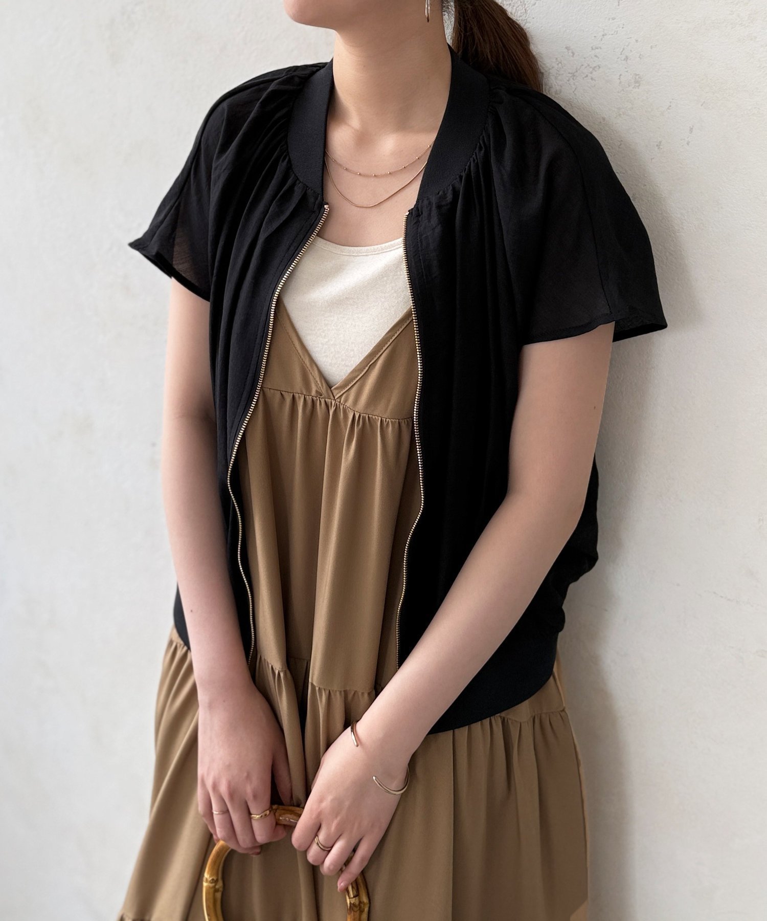 【シェトワ/Chez toi】の半袖ブルゾン インテリア・キッズ・メンズ・レディースファッション・服の通販 founy(ファニー) 　ファッション　Fashion　レディースファッション　WOMEN　アウター　Coat Outerwear　ブルゾン　Blouson/Jackets　カットソー　Cut And Sew　シアー　Sheer　シンプル　Simple　デニム　Denim　バランス　Balance　フェミニン　Feminine　ブルゾン　Blouson　半袖　Short Sleeve　メッシュ　Mesh　リラックス　Relax　プチプライス・低価格　Affordable　おすすめ　Recommend　エレガント 上品　Elegant　ブラック|ID: prp329100004565207 ipo3291000000032285462