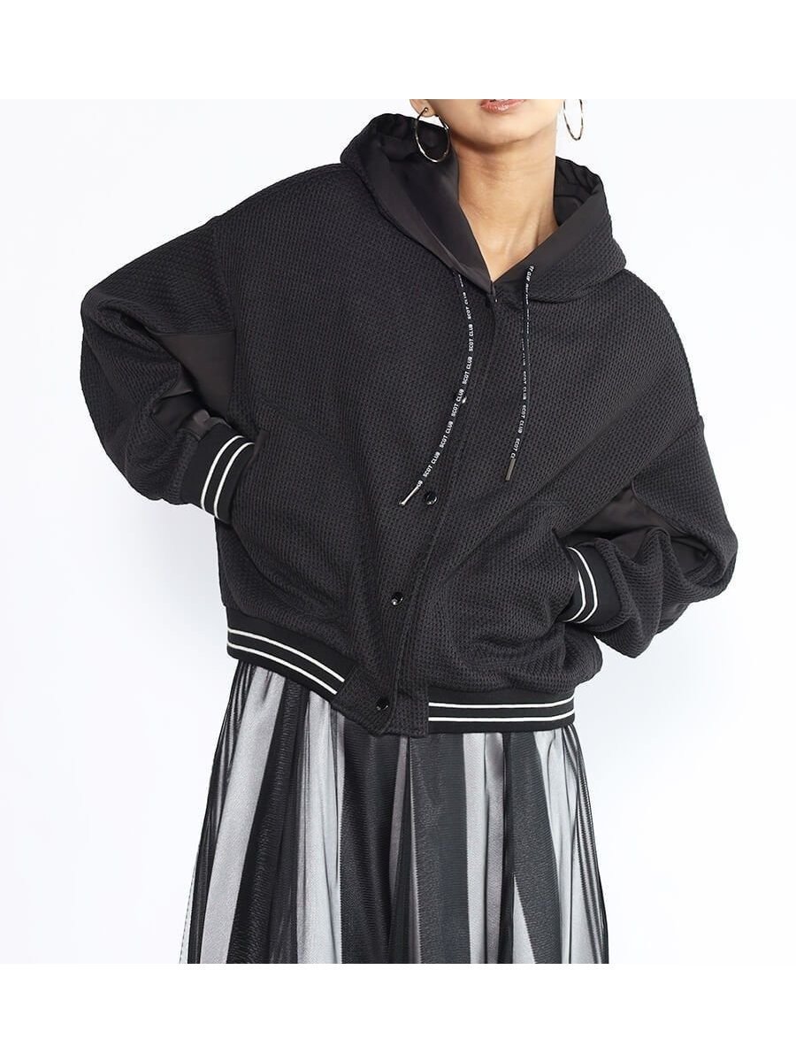 【ヴァン/Vin】のフーデッドニットブルゾン 人気、トレンドファッション・服の通販 founy(ファニー) 　ファッション　Fashion　レディースファッション　Fashion for Women　アウター　Coat / Outerwear Collection　ブルゾンジャケット・スポーティアウター　Blouson Jackets　トップス・カットソー　Cut & Sew Tops　ニット　Knit Tops & Sweaters　コンパクト　Compact, Small Size　サテン　Satin, Glossy Fabric　スポーティ　Sporty, Casual Athletic　フロント　Front, Front Design　ボーダー　Border, Stripe　 other-1|ID: prp329100004565689 ipo3291000000032449314