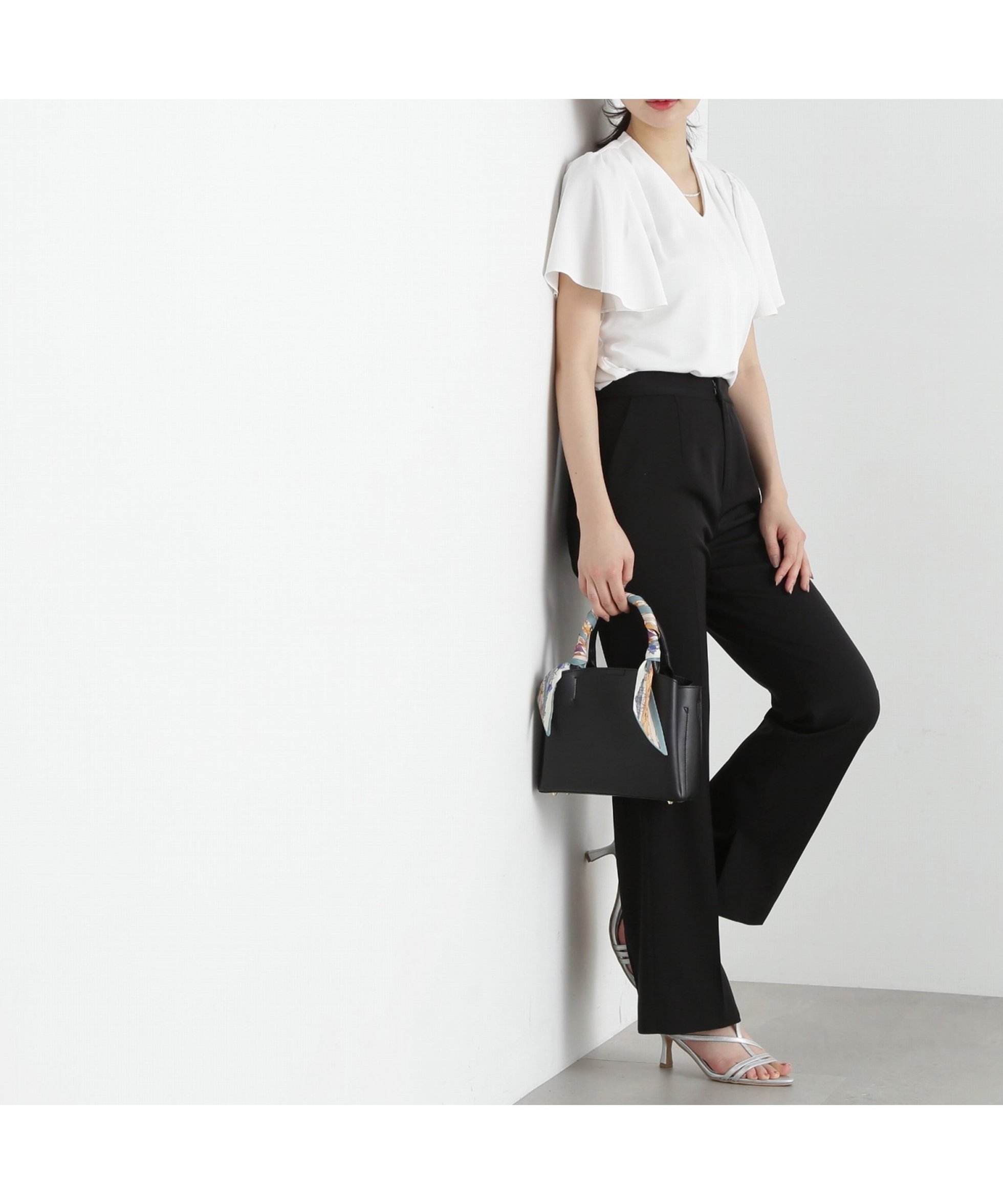 【プロポーション ボディドレッシング/PROPORTION BODY DRESSING】のスリット入りフレアパンツ インテリア・キッズ・メンズ・レディースファッション・服の通販 founy(ファニー) 　ファッション　Fashion　レディースファッション　WOMEN　パンツ　Pants　スリット　Slit　センター　Center　バランス　Balance　パターン　Pattern　フレア　Flare　ブラック|ID: prp329100004565717 ipo3291000000032289436
