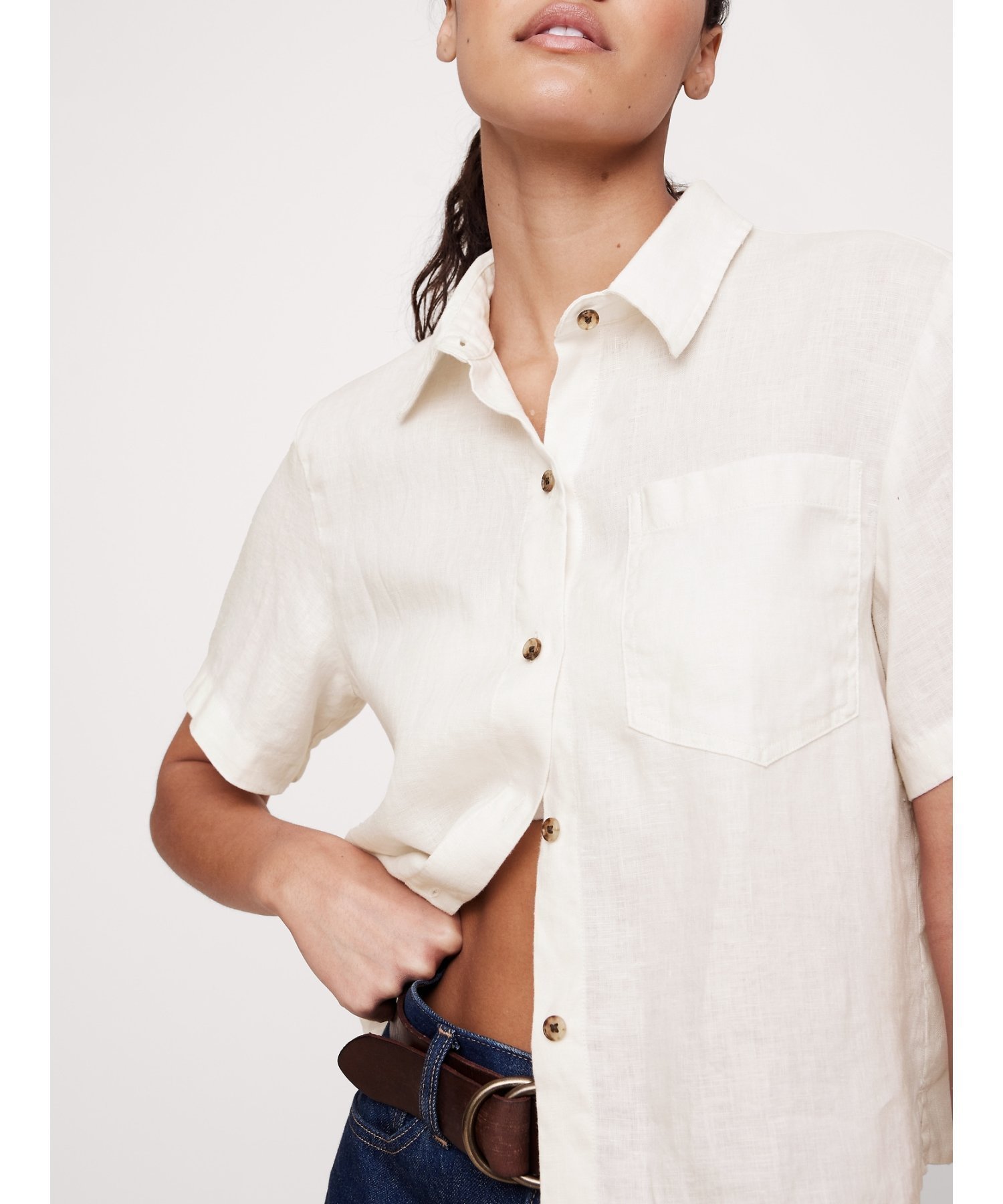【バナナ リパブリック/BANANA REPUBLIC】のボクシー リネン ショートスリーブ シャツ インテリア・キッズ・メンズ・レディースファッション・服の通販 founy(ファニー) 　ファッション　Fashion　レディースファッション　WOMEN　トップス・カットソー　Tops/Tshirt　シャツ/ブラウス　Shirts/Blouses　ショート　Short　スリーブ　Sleeve　テクスチャー　Texture　フィット　Fit　フロント　Front　リネン　Linen　MAGNOLIA_FLOWER|ID: prp329100004565869 ipo3291000000032290246