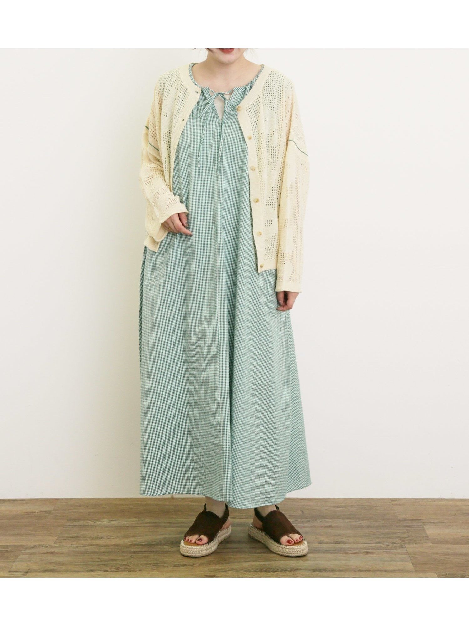 【サマンサモスモス/Samansa Mos2】の◎柄アソートノースリワンピース インテリア・キッズ・メンズ・レディースファッション・服の通販 founy(ファニー) 　ファッション　Fashion　レディースファッション　WOMEN　ワンピース　Dress　インナー　Inner　ノースリーブ　No Sleeve　リボン　Ribbon　ロング　Long　羽織　Haori　グリーン|ID: prp329100004565947 ipo3291000000032290631