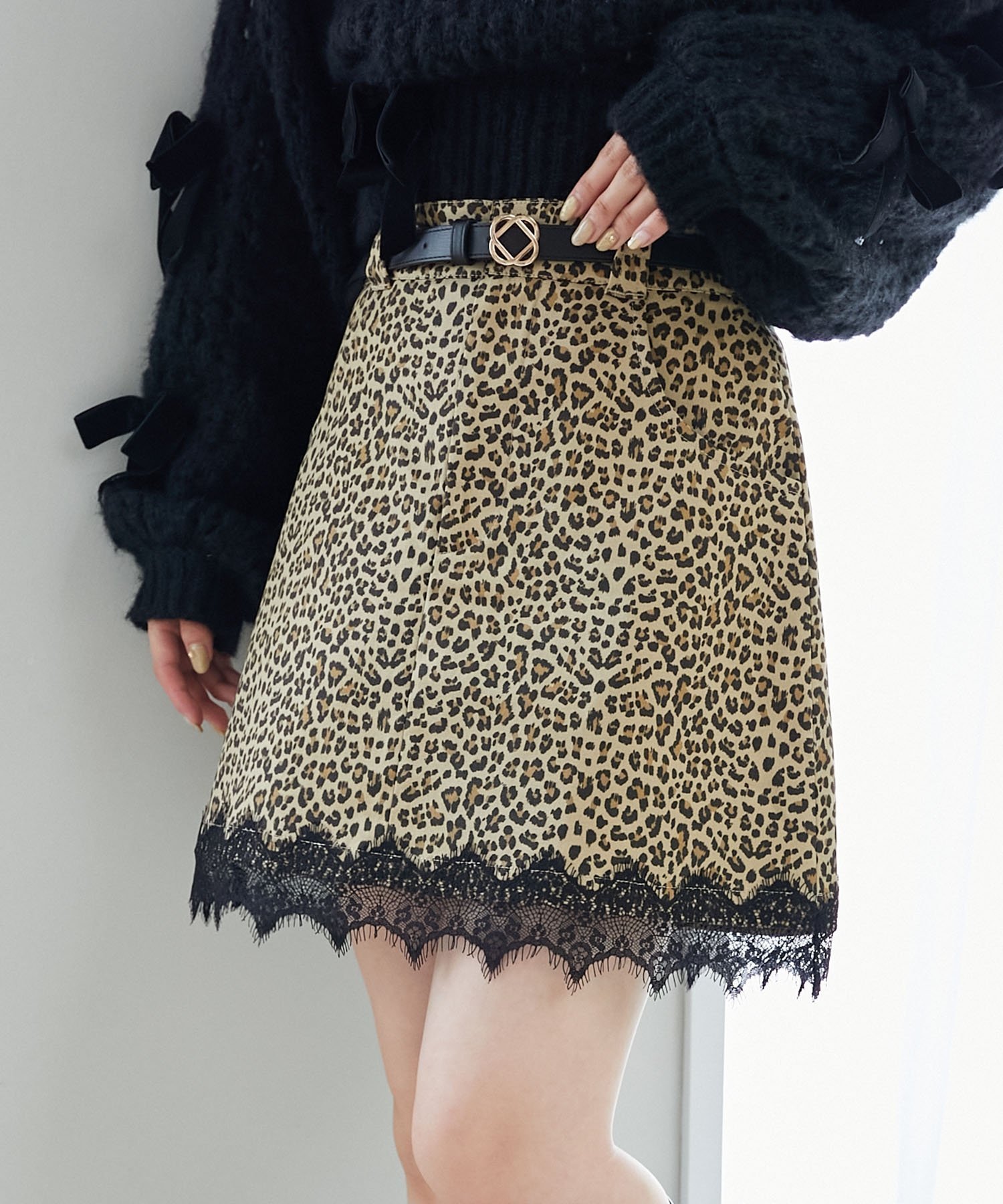 【マジェスティック レゴン/MAJESTIC LEGON】の細ベルトミニスカパン 人気、トレンドファッション・服の通販 founy(ファニー) 　ファッション　Fashion　レディースファッション　WOMEN　ベルト　Belts　台形　Trapezoid　 other-1|ID: prp329100004566027 ipo3291000000032291316