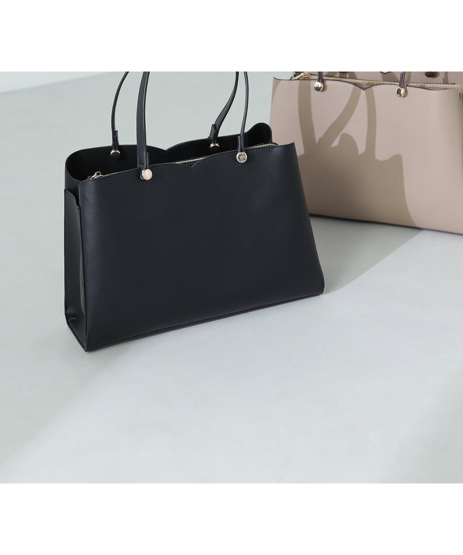 【ナチュラル ビューティー ベーシック/NATURAL BEAUTY BASIC】のハートカットトートバッグ インテリア・キッズ・メンズ・レディースファッション・服の通販 founy(ファニー) 　ファッション　Fashion　レディースファッション　WOMEN　バッグ　Bag　ショルダー　Shoulder　スカラップ　Scalloped　フェミニン　Feminine　フラット　Flat　ライニング　Lining　クロ|ID: prp329100004566073 ipo3291000000032291698