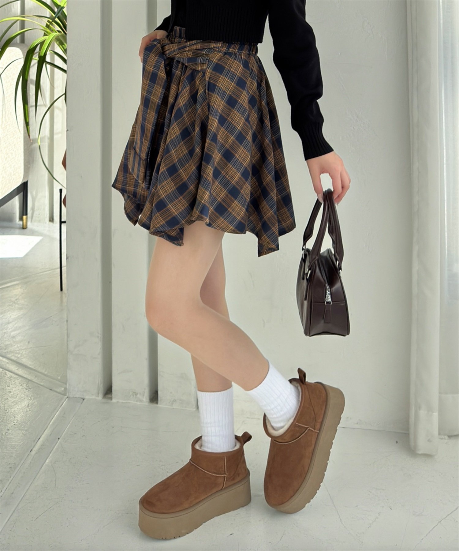【クリア/clear】のチェック柄ラップ風スカート インテリア・キッズ・メンズ・レディースファッション・服の通販 founy(ファニー) 　ファッション　Fashion　レディースファッション　WOMEN　スカート　Skirt　おすすめ　Recommend　スニーカー　Sneakers　チェック　Check　トレンド　Trend　ラップ　Wrap　NVY|ID: prp329100004566100 ipo3291000000032291905