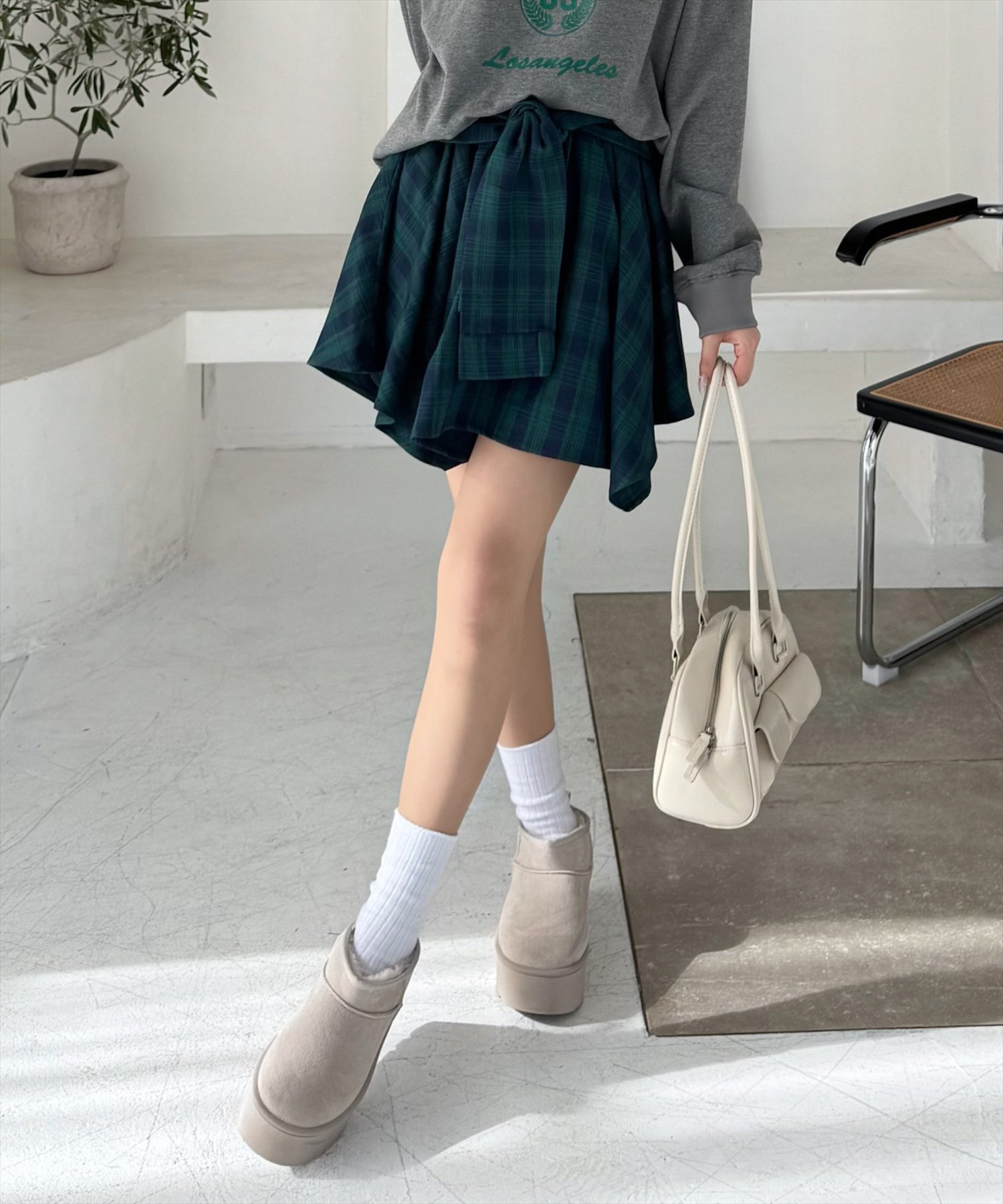 【クリア/clear】のチェック柄ラップ風スカート インテリア・キッズ・メンズ・レディースファッション・服の通販 founy(ファニー) 　ファッション　Fashion　レディースファッション　WOMEN　スカート　Skirt　おすすめ　Recommend　スニーカー　Sneakers　チェック　Check　トレンド　Trend　ラップ　Wrap　GR|ID: prp329100004566100 ipo3291000000032291906