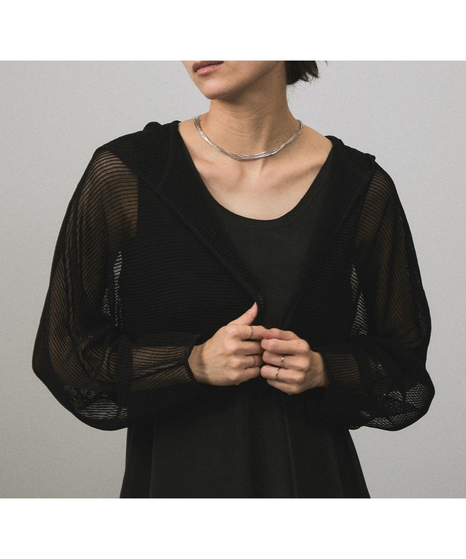 【サロン アダム エ ロペ/SALON adam et rope'】のシアーメッシュフードボレロ インテリア・キッズ・メンズ・レディースファッション・服の通販 founy(ファニー) 　ファッション　Fashion　レディースファッション　Ladies' Fashion Online　アウター　Coat Outerwear　ボレロ　Bolero jackets　おすすめ　Recommend　クロップド　Cropped　シアー　Sheer　バランス　Balance　ボレロ　Bolero　ポケット　Pocket　メッシュ　Mesh　ワイド　Wide　ブラック(01)|ID: prp329100004566129 ipo3291000000032609343
