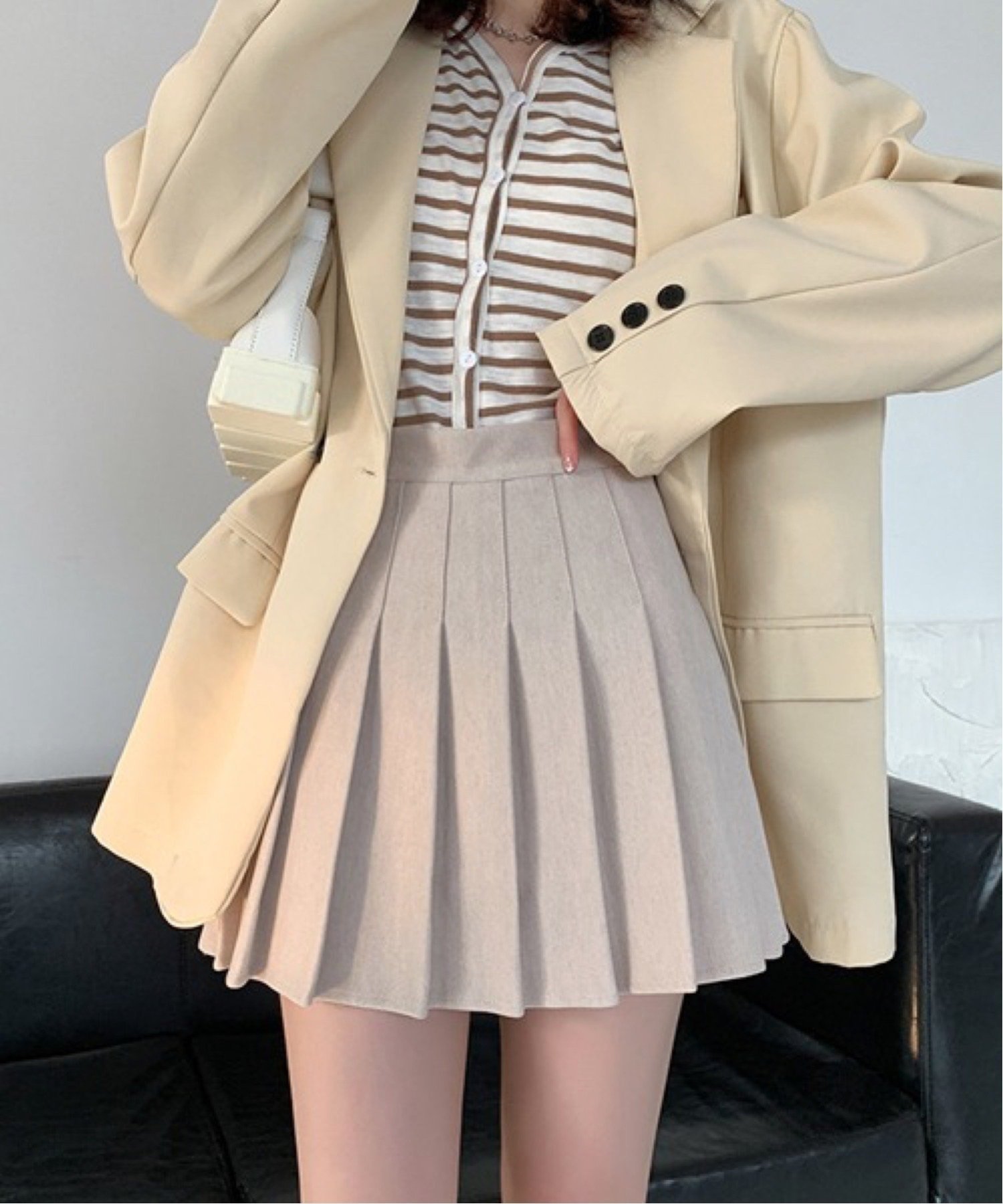 【チェルカ/CERCA】のNia/プリーツミニスカート インテリア・キッズ・メンズ・レディースファッション・服の通販 founy(ファニー) 　ファッション　Fashion　レディースファッション　Fashion for Women　スカート　Skirts　ミニスカート　Mini Skirts　ガーリー　Girly, Feminine Style　スウェット / スエット　Sweatshirt, Sweatwear　スニーカー　Sneakers, Trainers　タートルネック　Turtleneck, High Neck　バランス　Balance, Style Balance　プリーツ　Pleats, Pleated　ミニスカート　Mini Skirt, Short Skirt　レース　Lace, Lace Fabric　ロング　Long, Long-Length　IVO|ID: prp329100004566142 ipo3291000000033159658