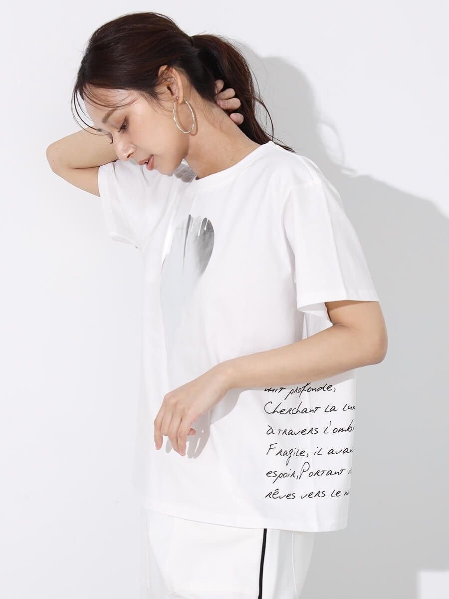 【ヴァン/Vin】の箔ハートプリントTシャツ インテリア・キッズ・メンズ・レディースファッション・服の通販 founy(ファニー) 　ファッション　Fashion　レディースファッション　WOMEN　トップス・カットソー　Tops/Tshirt　シャツ/ブラウス　Shirts/Blouses　ロング / Tシャツ　T-Shirts　カットソー　Cut And Sew　シルバー　Silver　デニム　Denim　フレア　Flare　プリント　Print　半袖　Short Sleeve　オフホワイト|ID: prp329100004566206 ipo3291000000032292615