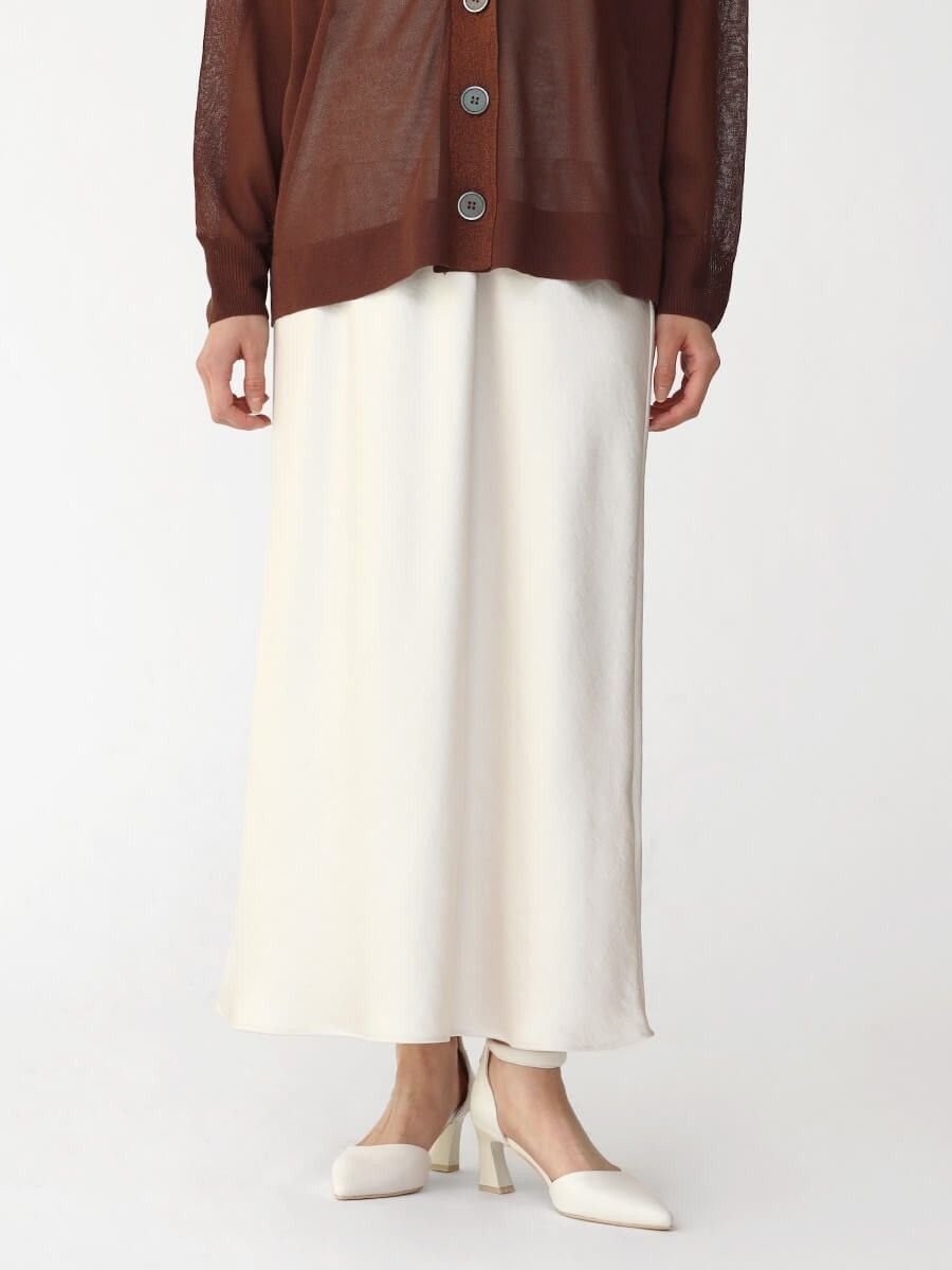 【ラシュッド/LASUD】のサテンロングスカート インテリア・キッズ・メンズ・レディースファッション・服の通販 founy(ファニー) 　ファッション　Fashion　レディースファッション　Fashion for Women　スカート　Skirts　ロングスカート　Long Skirts / Maxi & Midi Skirts　サテン　Satin, Glossy Fabric　シルク　Silk, 100% Silk　セレモニー　Ceremony　ドレープ　Drape, Draping Fabric　ロング　Long, Long-Length　エレガント 上品　Elegant　軽量　Lightweight, Ultra Light　アイボリー|ID: prp329100004566216 ipo3291000000032655878