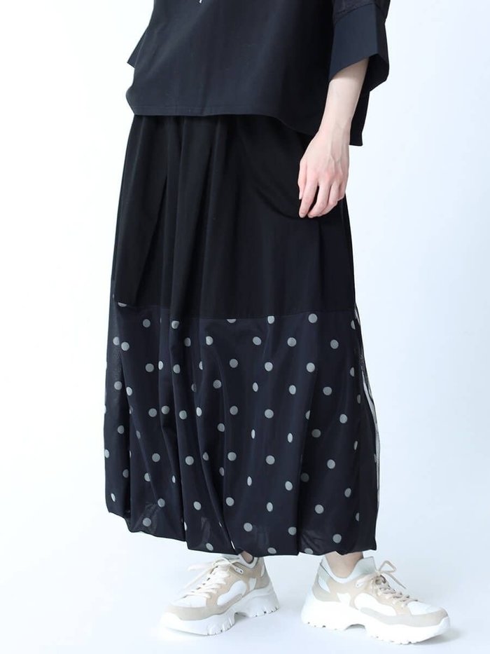 【ラシュッド/LASUD】のドットチュールバルーンスカート(BLACK) インテリア・キッズ・メンズ・レディースファッション・服の通販 founy(ファニー) https://founy.com/ ファッション Fashion レディースファッション Fashion for Women スカート Skirts おすすめ Recommended / Our Picks チュール Tulip, Tulip Motif ドッキング Docking, Mixed Material ドット Polka Dot, Dot Pattern バルーン Balloon, Balloon Silhouette フェミニン Feminine, Girly ミックス Mix, Mixed Style モノトーン Monotone, Black and White |ID: prp329100004566219 ipo3291000000032655914