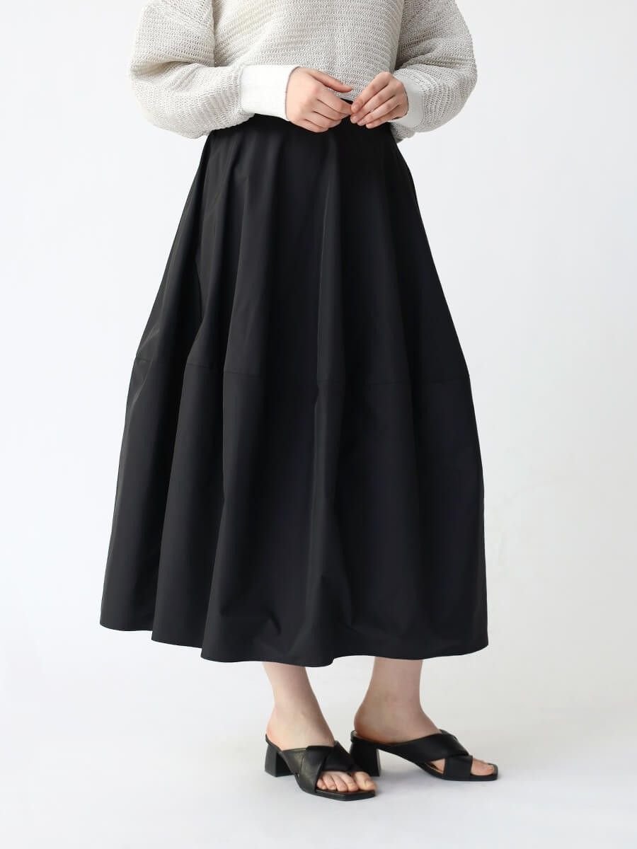【ラシュッド/LASUD】のタフタコクーンスカート インテリア・キッズ・メンズ・レディースファッション・服の通販 founy(ファニー) 　ファッション　Fashion　レディースファッション　Fashion for Women　スカート　Skirts　おすすめ　Recommended / Our Picks　コクーン　Cocoon, Cocoon Silhouette　コンパクト　Compact, Small Size　タフタ　Taffeta, Structured Fabric　フィット　Fit, Slim Fit　フォルム　Silhouette, Form　フレア　Flare, Flared　エレガント 上品　Elegant　ブラック|ID: prp329100004566230 ipo3291000000032604581