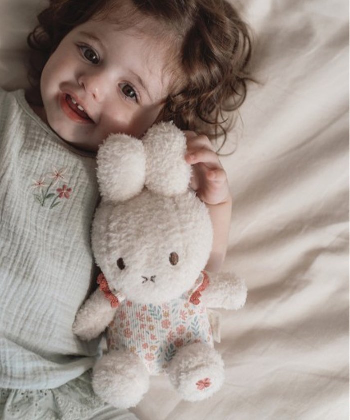 【その他のブランド/Other】の【MIFFY ミッフィー】 x Little Dutch ぬいぐるみ20cm インテリア・キッズ・メンズ・レディースファッション・服の通販 founy(ファニー) https://founy.com/ ファッション Fashion キッズファッション Fashion for Kids おすすめ Recommended / Our Picks ベビー Baby, Babywear |ID: prp329100004566282 ipo3291000000032710096